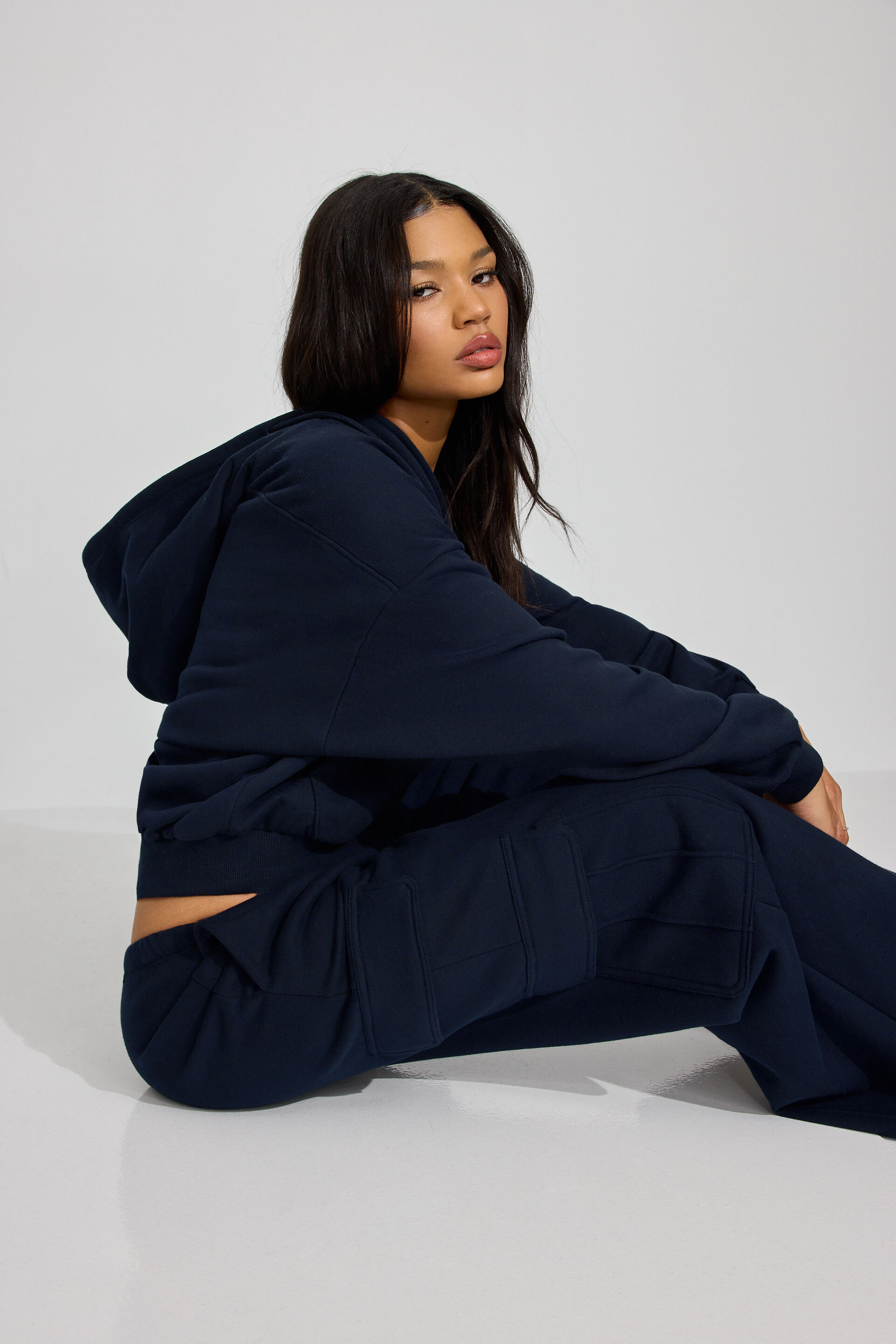 100088510_06G_1920x2880-4