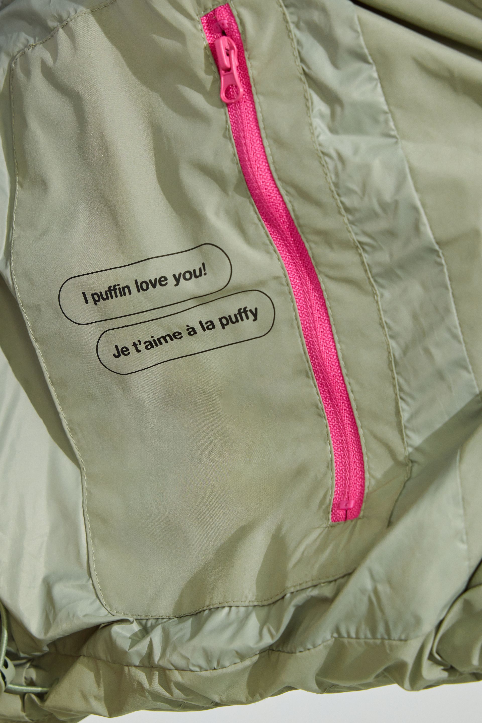 100088511_7OV_alt5_1920x2880