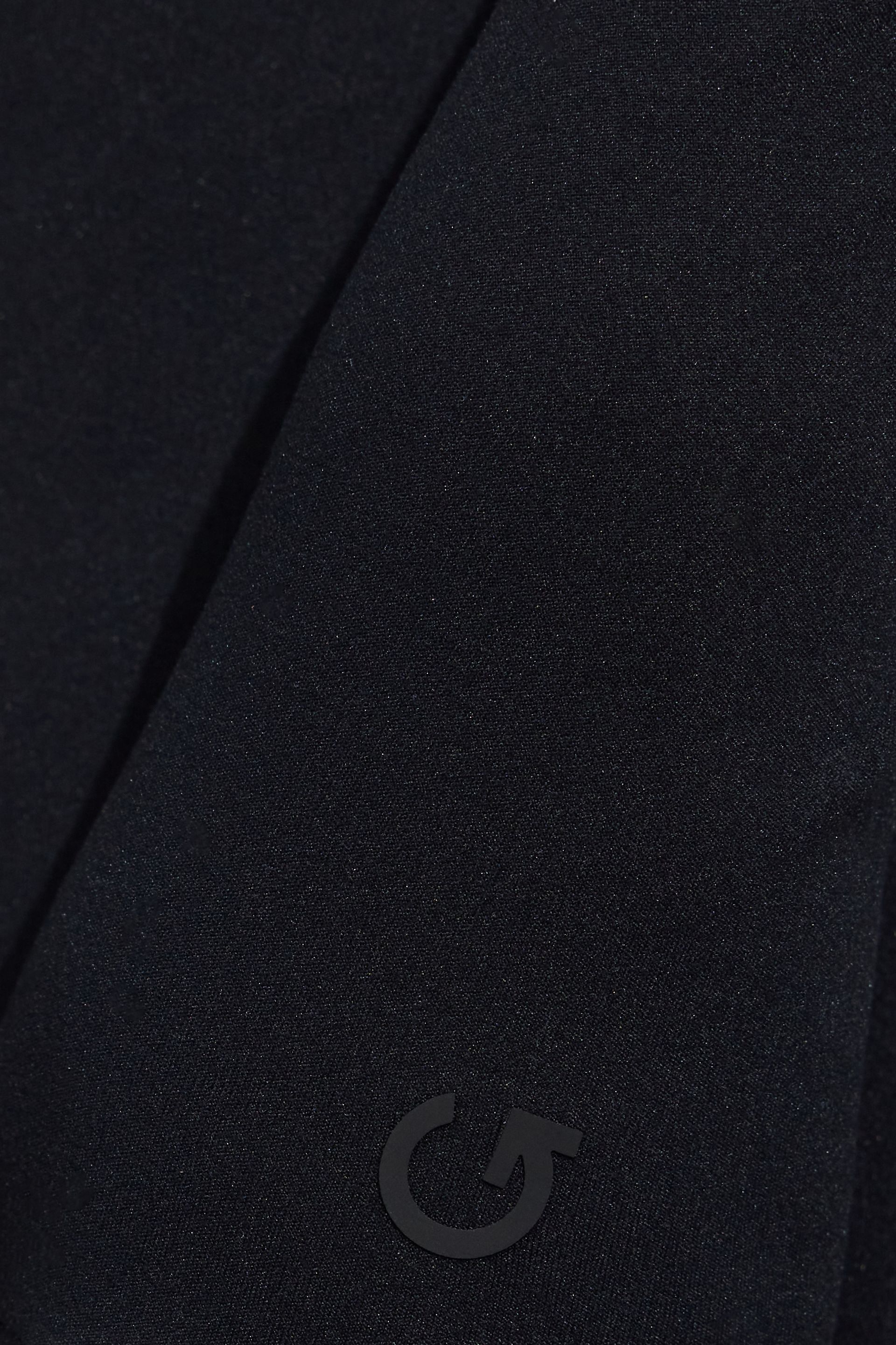 100089046_06V_alt5_1920x2880-5