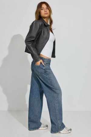 Low Rise Baggy Jeans