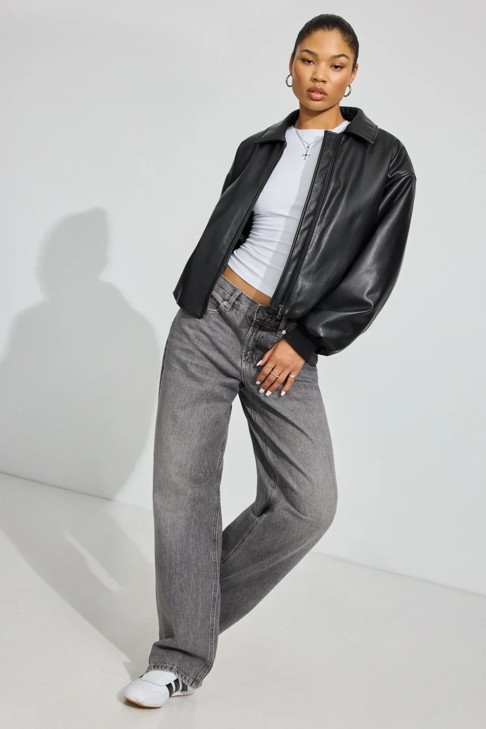 Low Rise Baggy Jeans