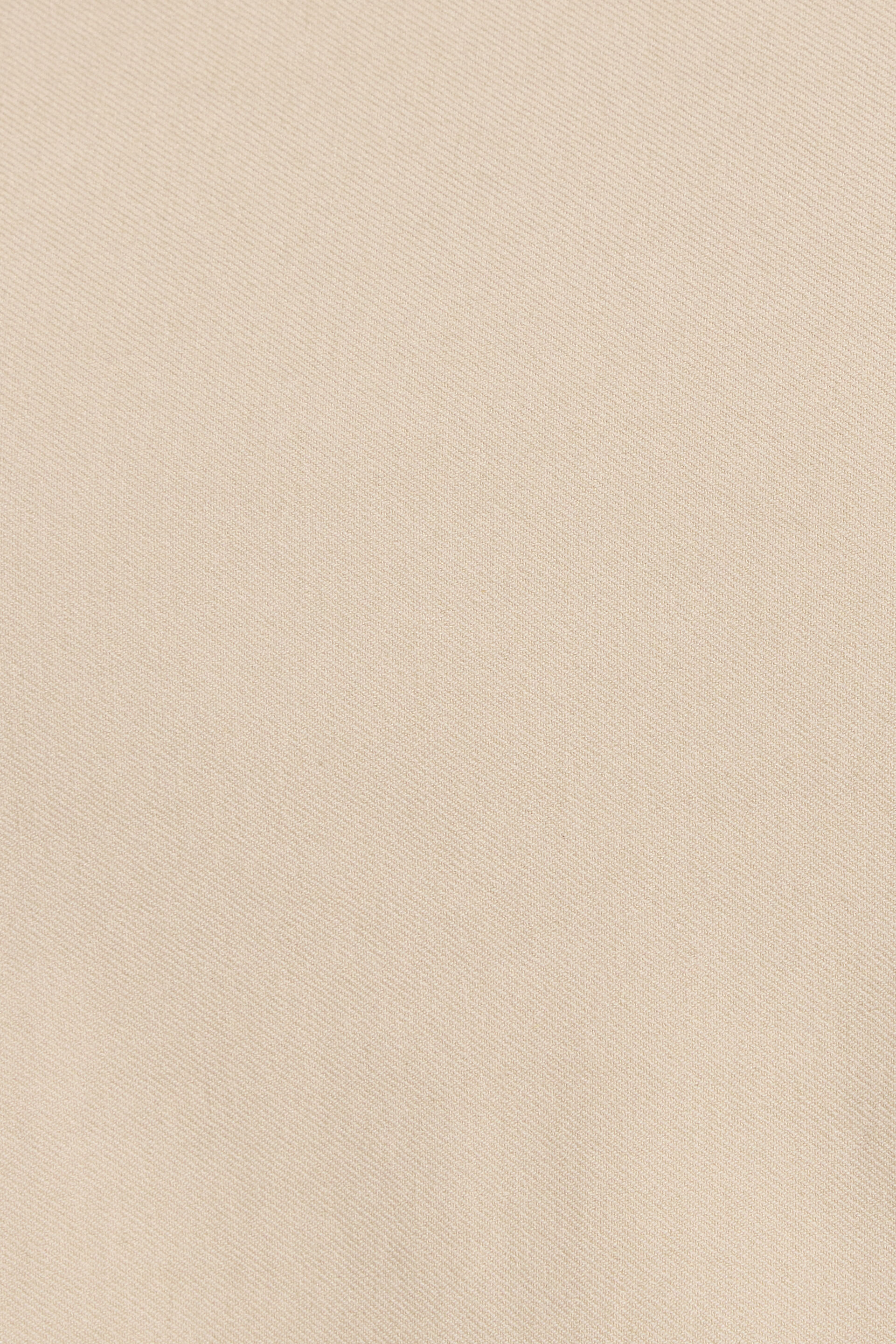 100091375_2Q7_alt4_1920x2880-6