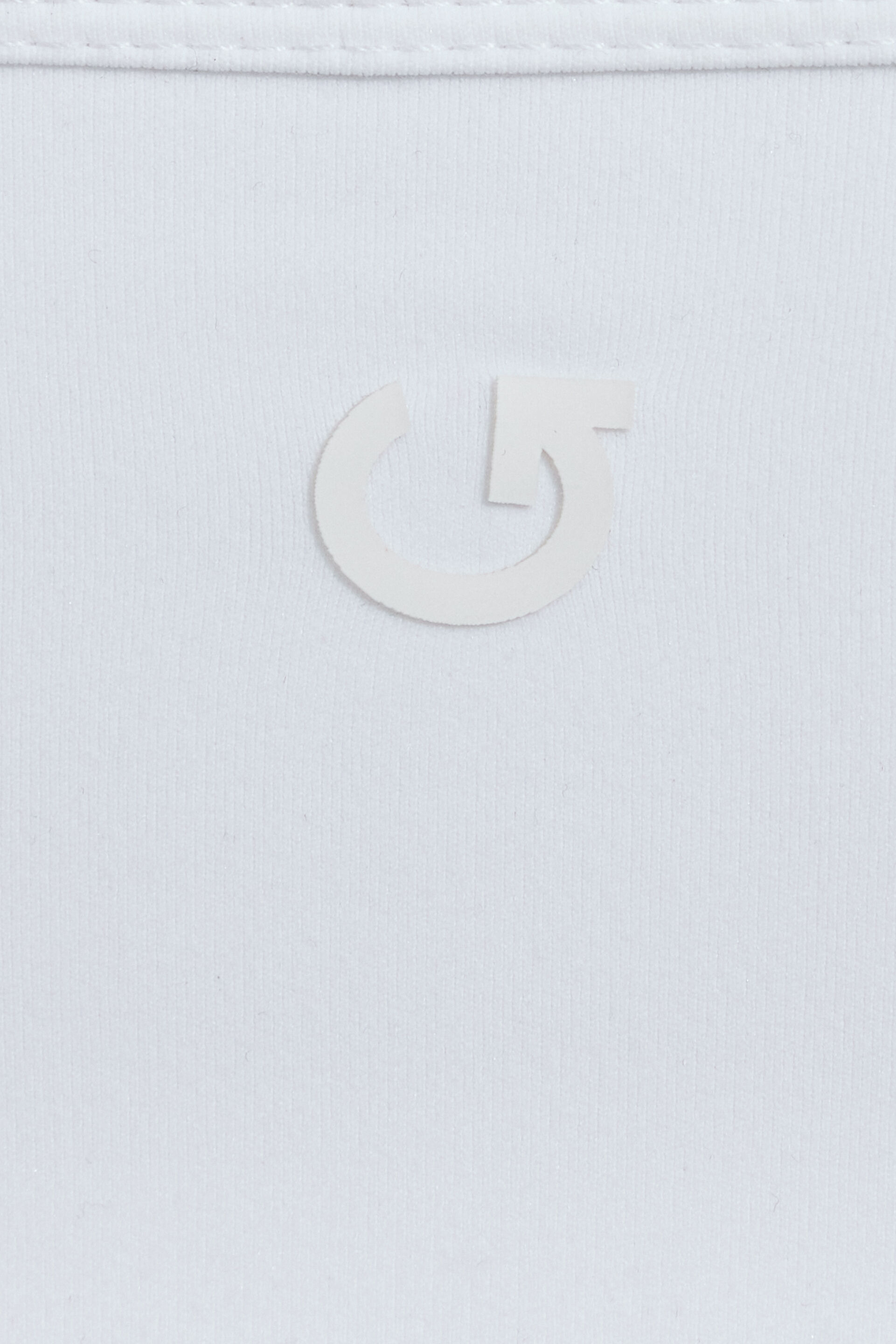 100091530_04N_alt4_1920x2880