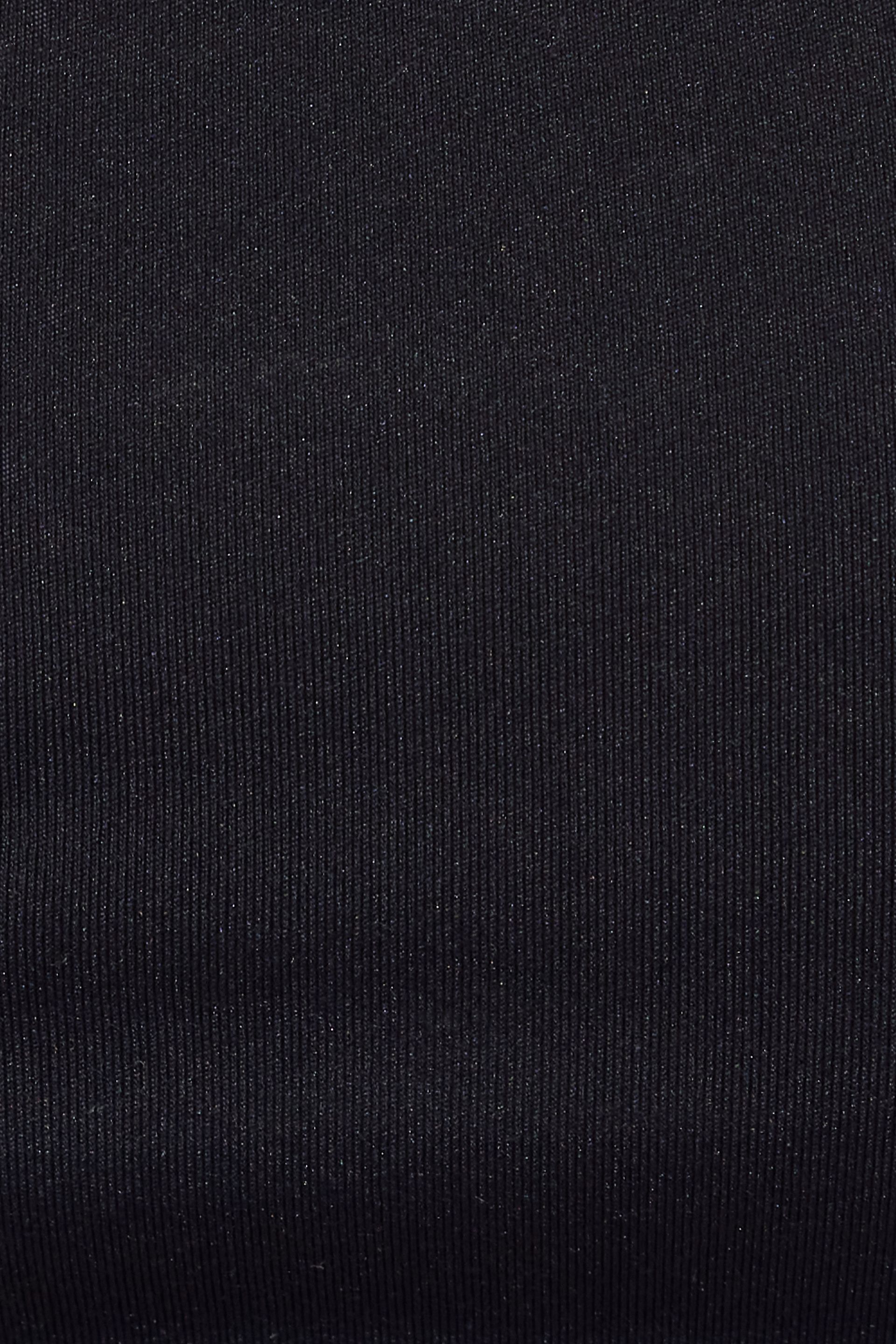 100091530_06V_alt4_1920x2880