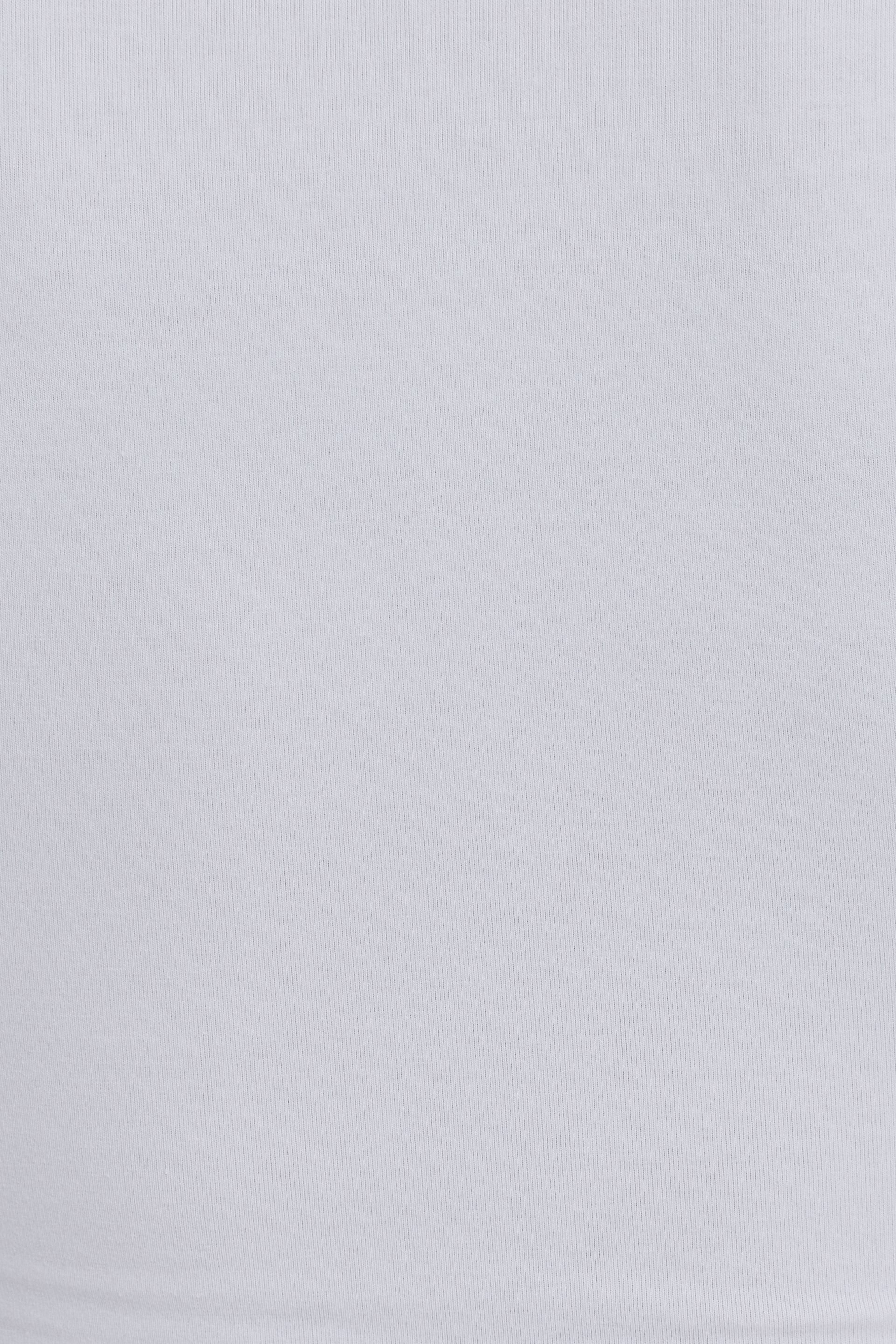 100092915_04N_alt3_1920x2880-1