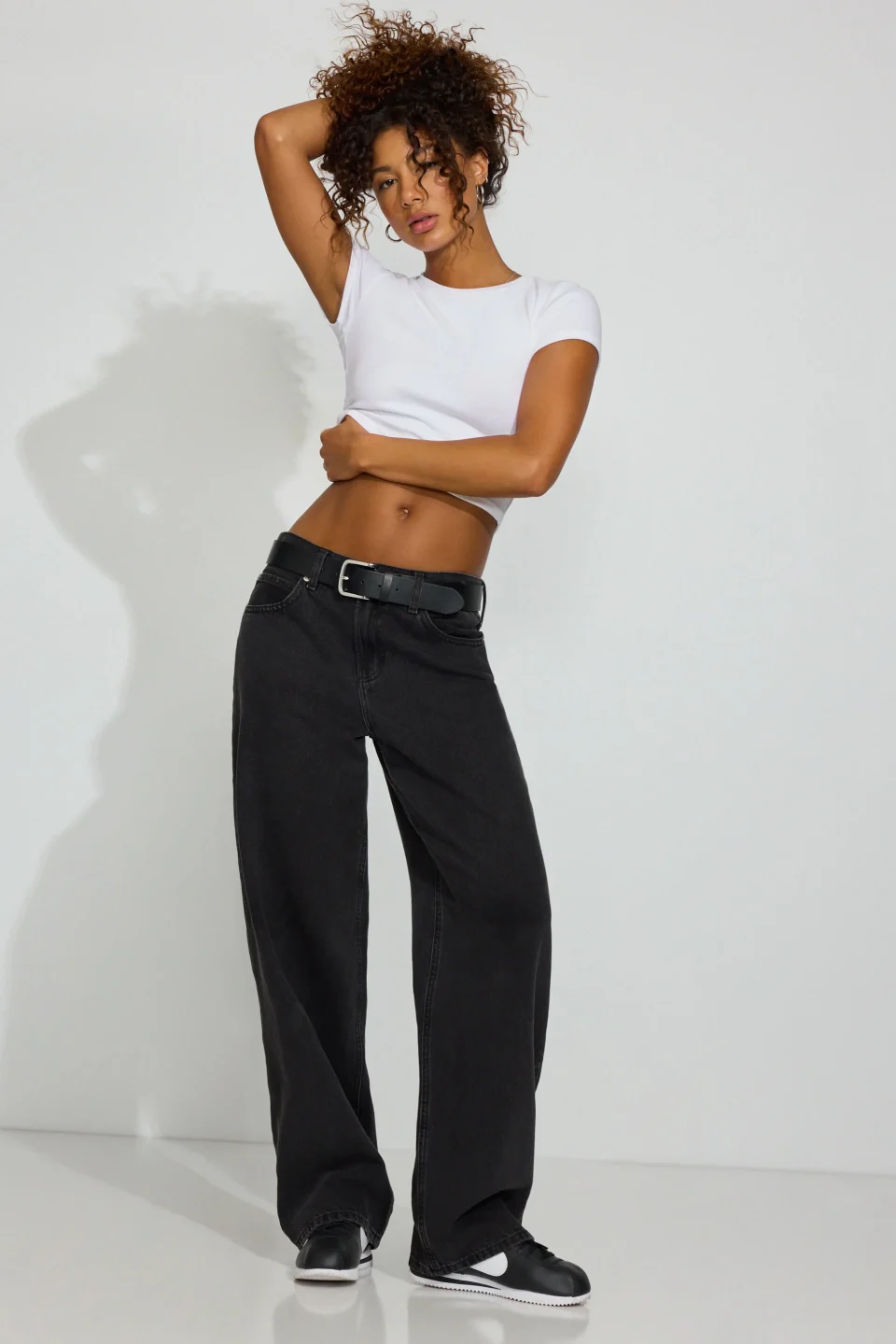 Low Rise Baggy Jeans