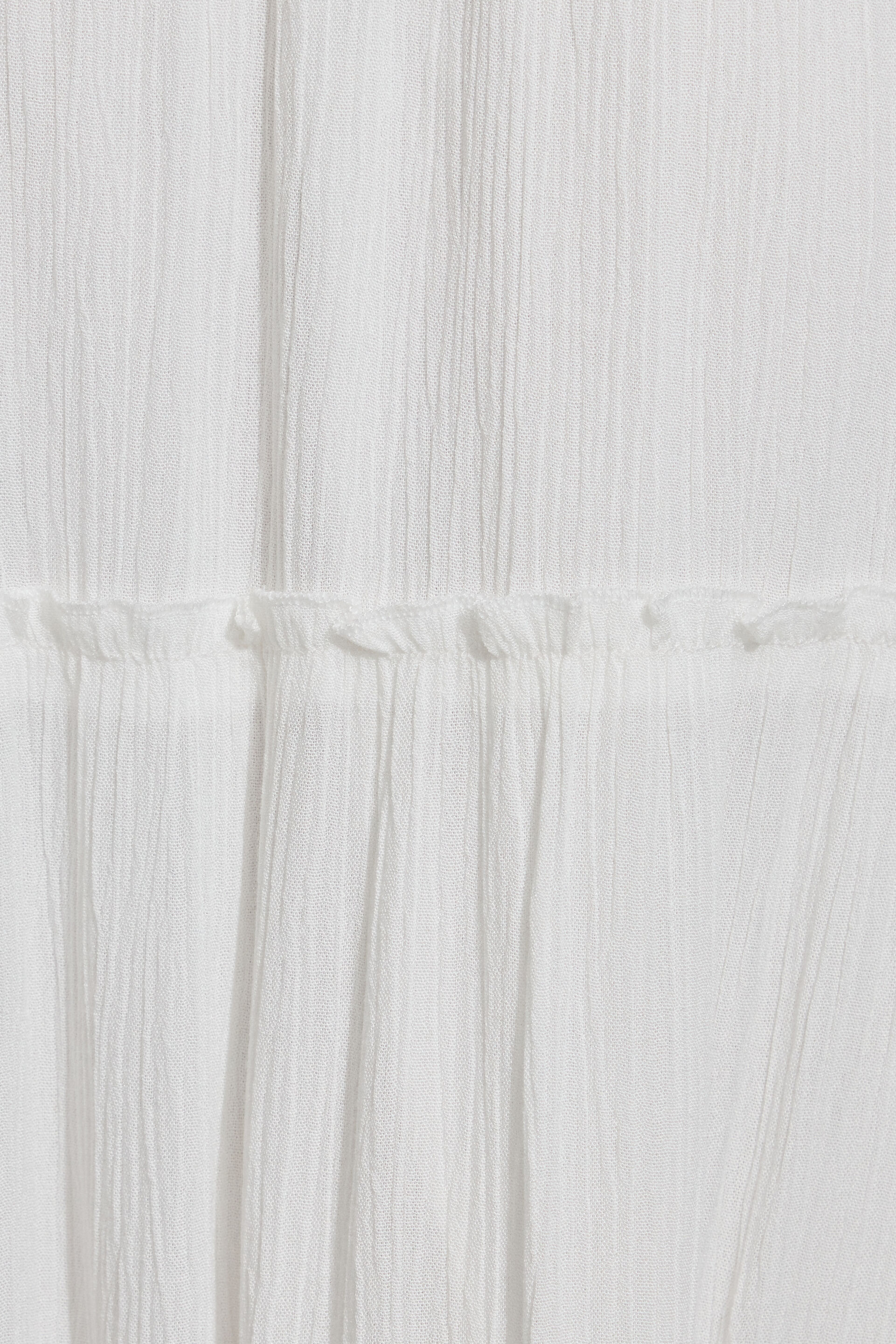 100093092_03G_alt3_1920x2880-7