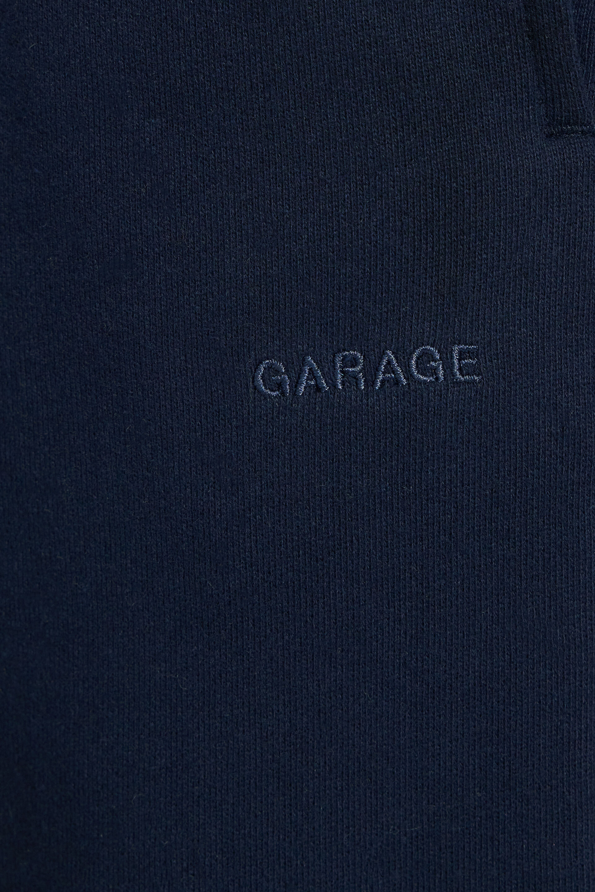 100093541_06G_alt4_1920x2880-6