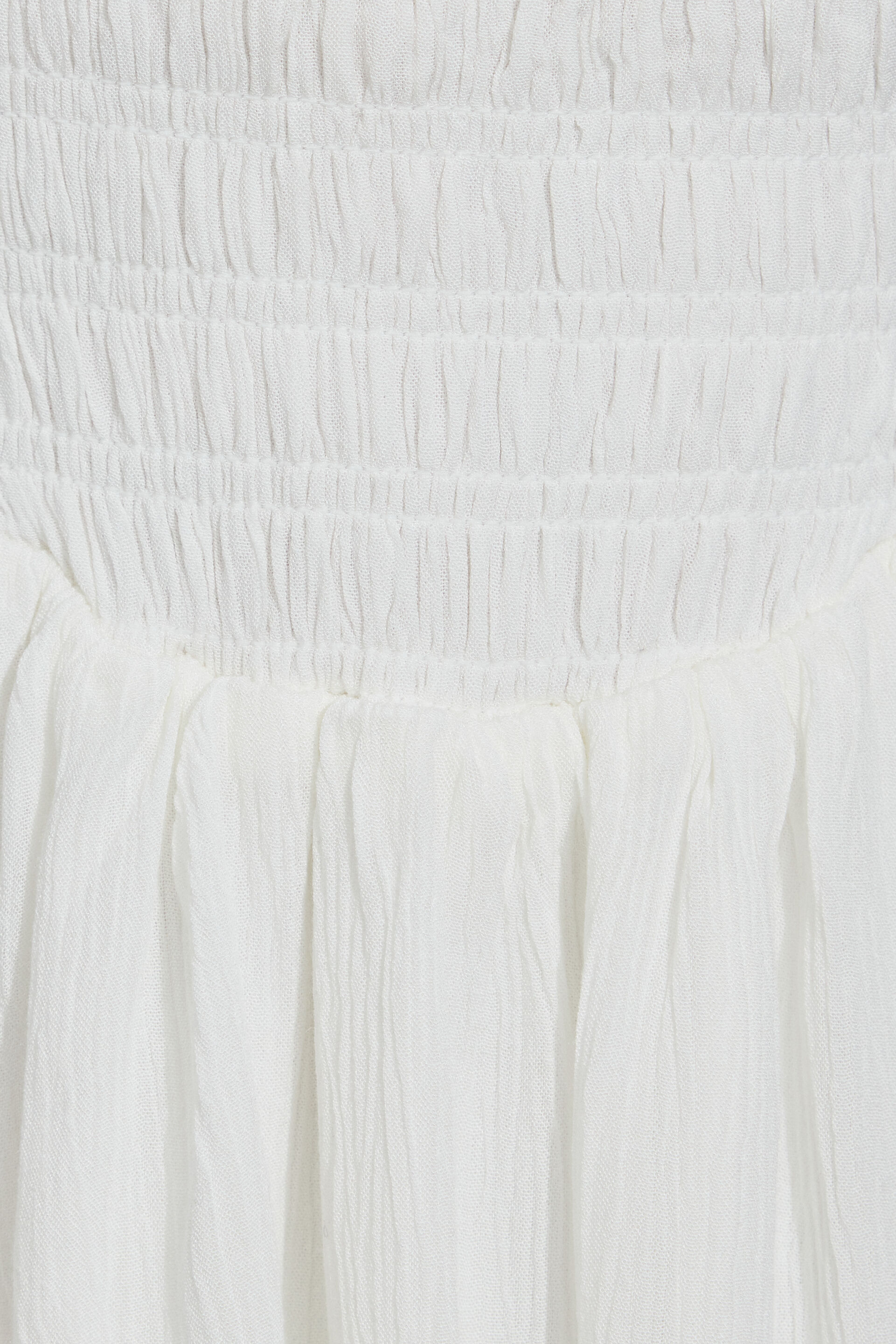 100093823_03G_alt5_1920x2880