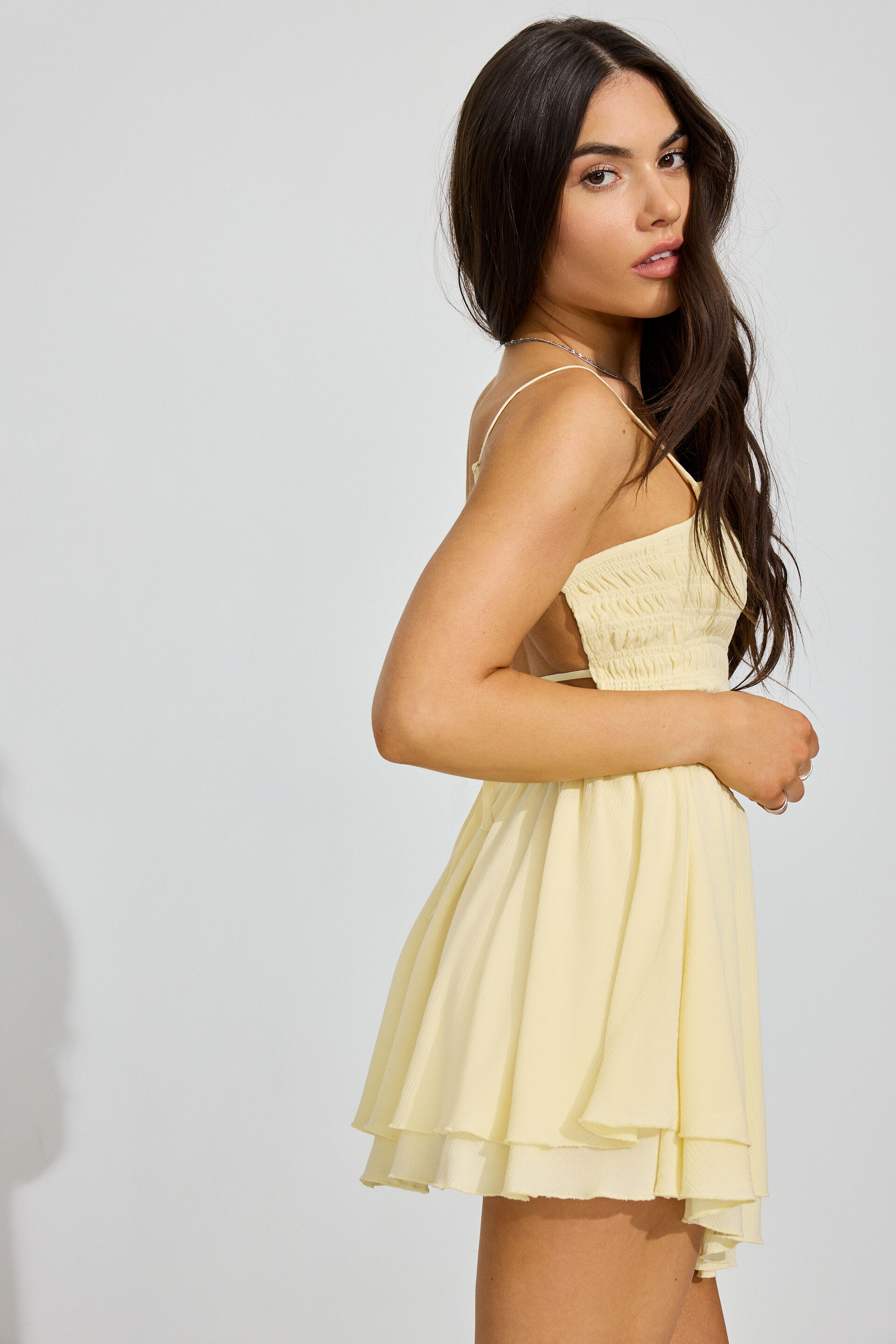 100093823_1MM_1920x2880