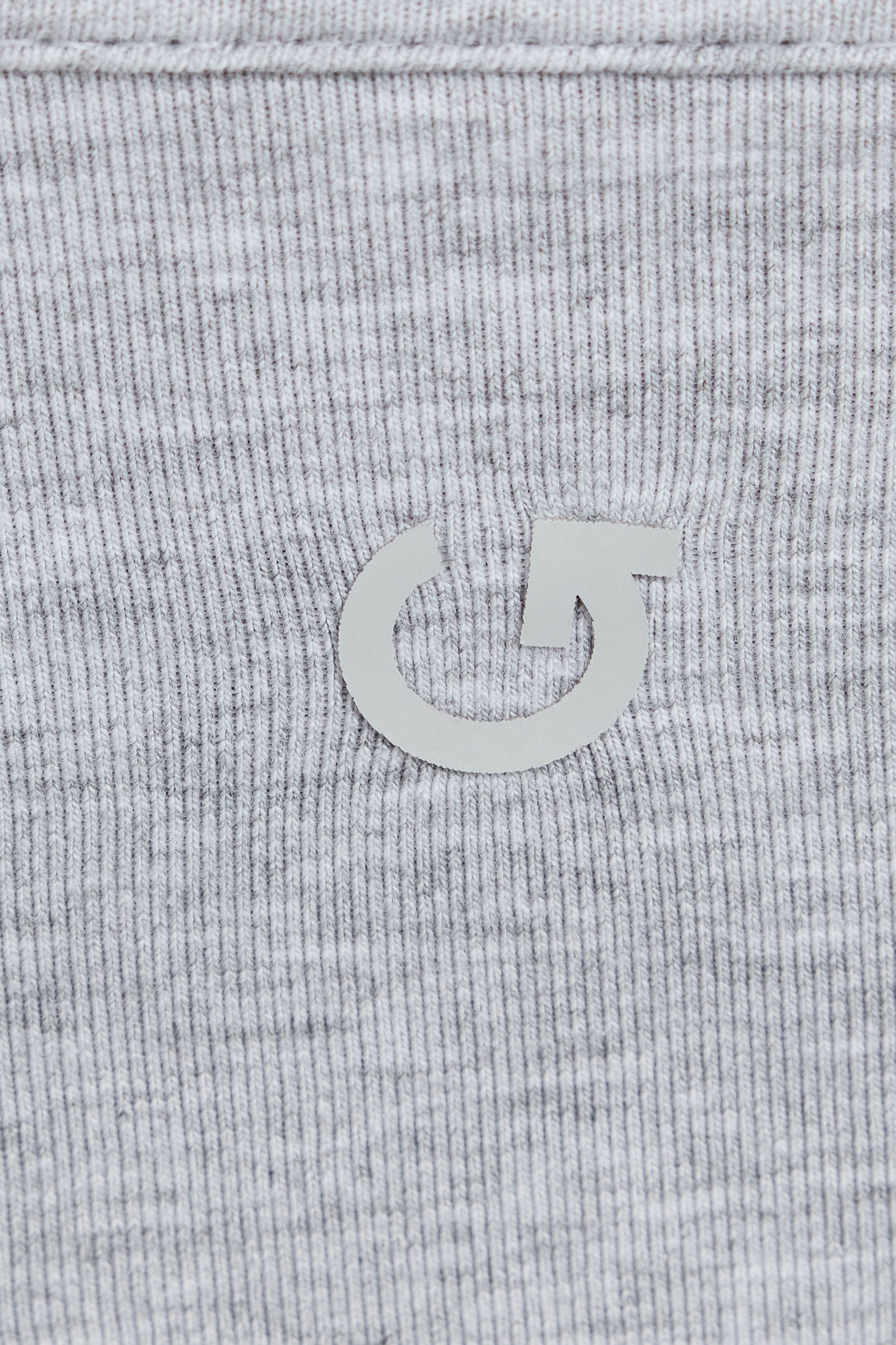 100094899_6YY_alt5_3200x4800