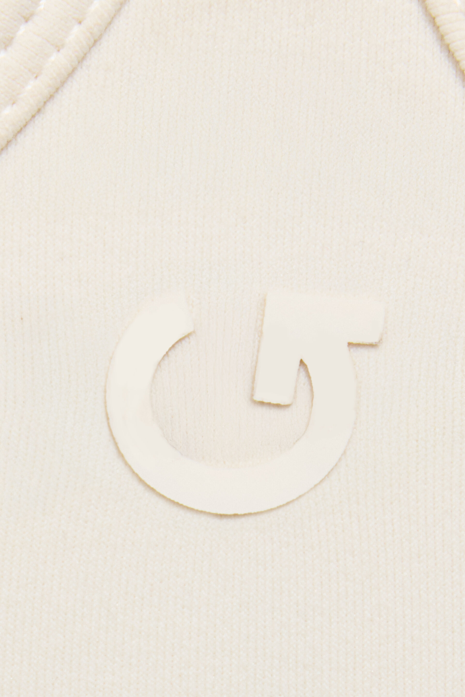 100094954_6VO_alt4_1920x2880-1