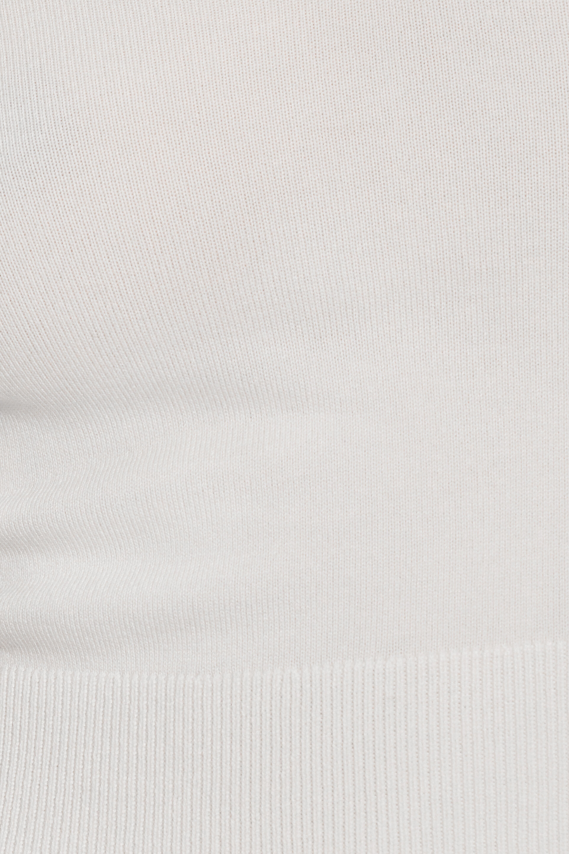 100095214_03G_alt3_1920x2880