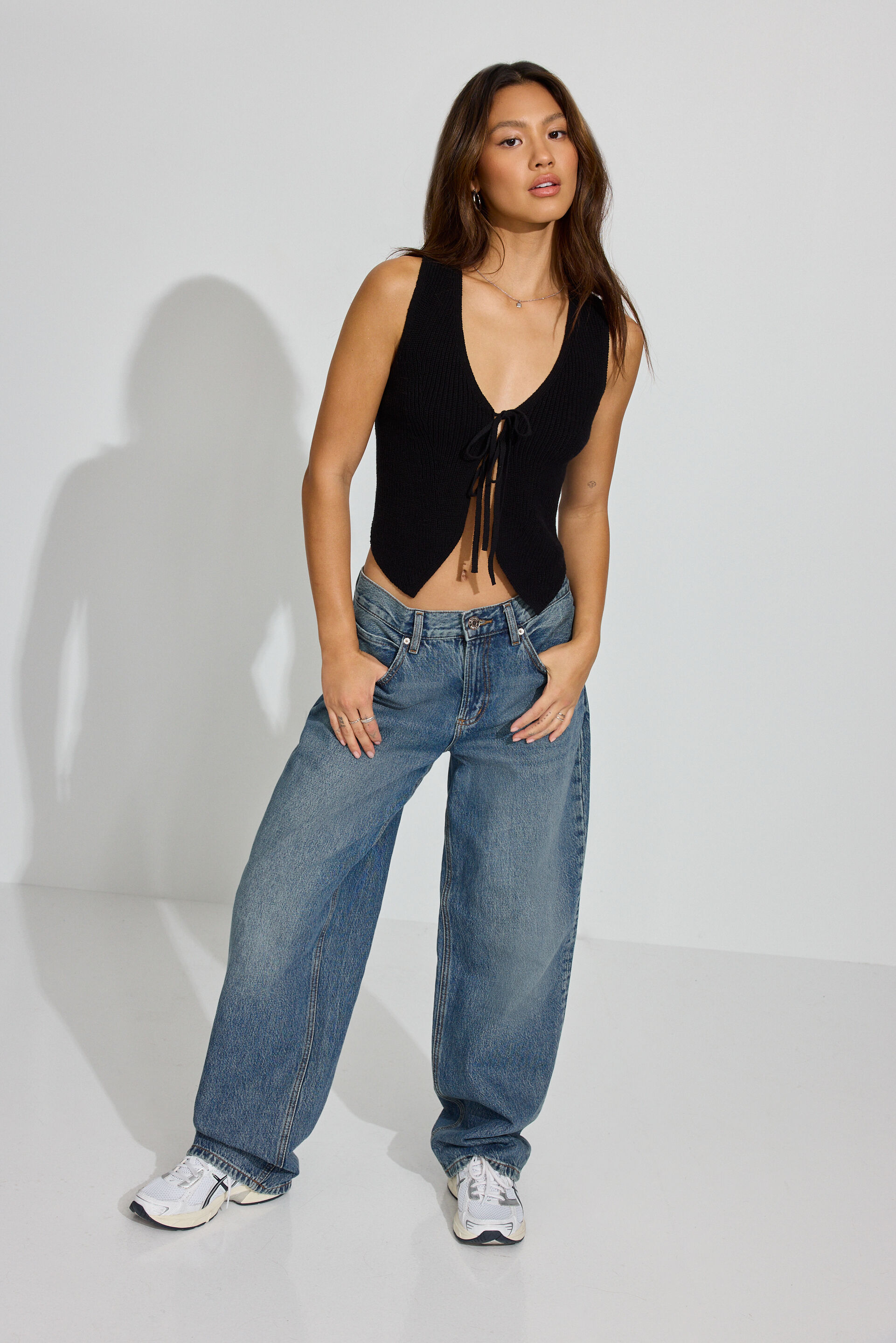 100095442_06V_alt1_1920x2880-3