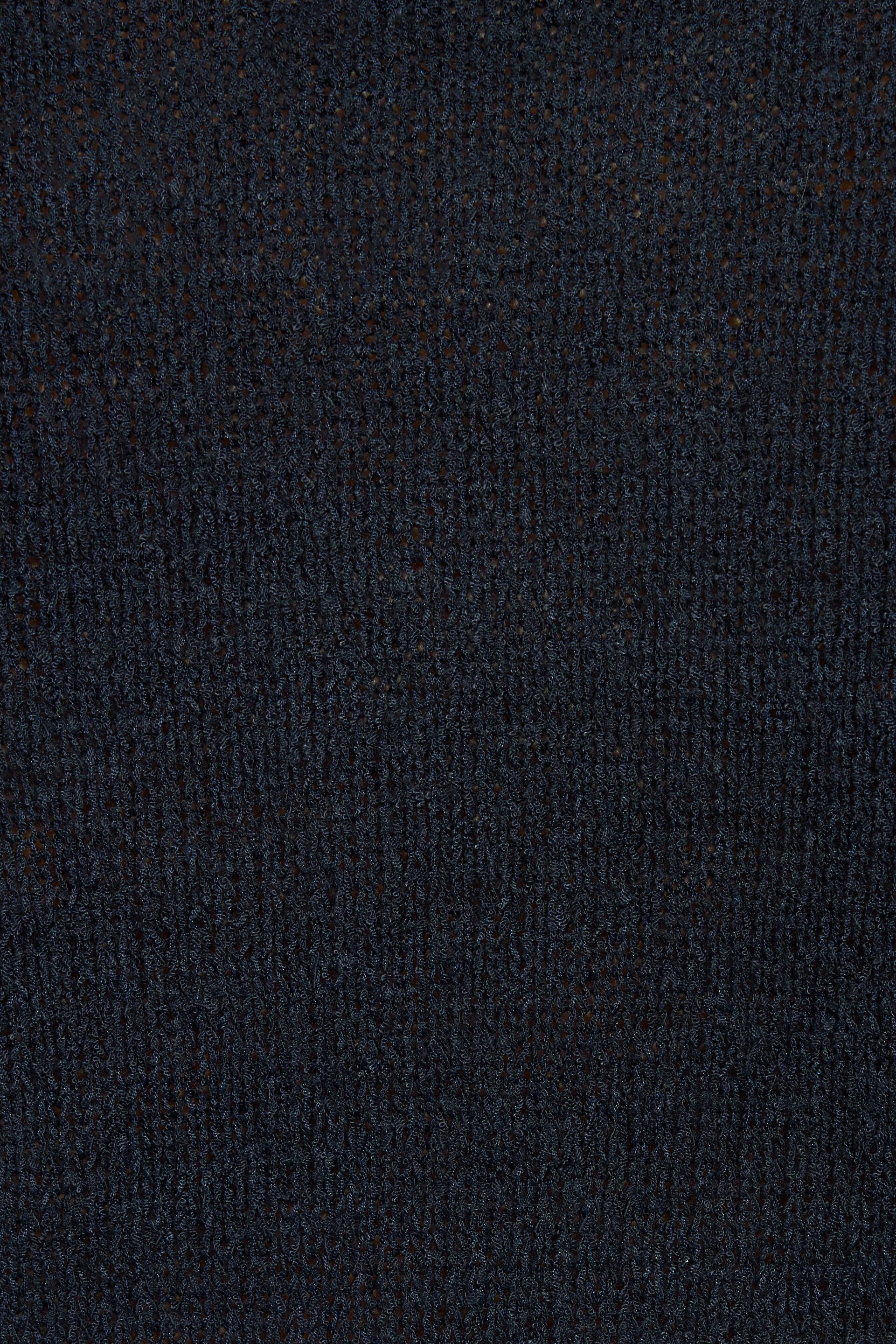 100095475_06G_alt4_1920x2880-2