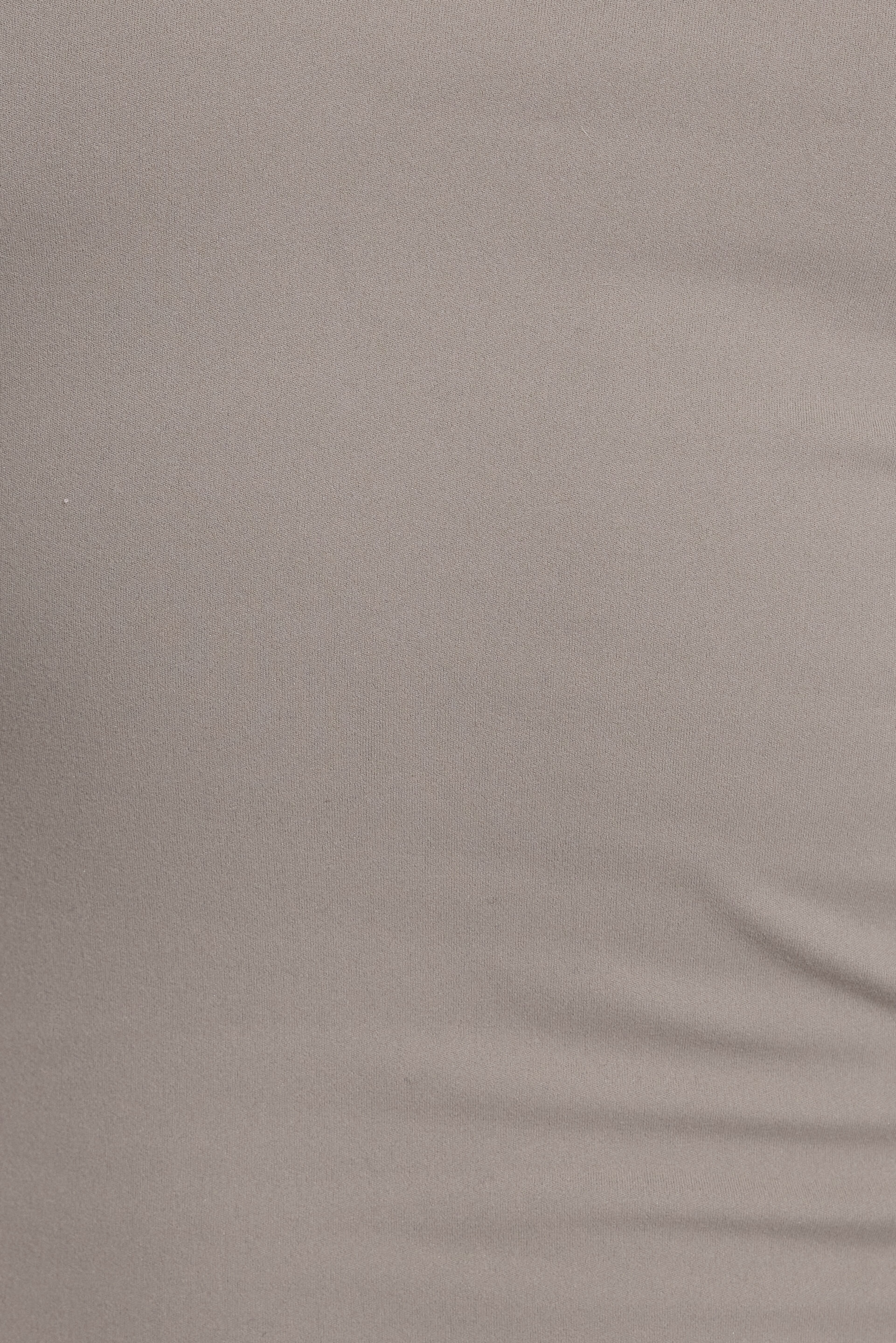 100095729_7YD_alt4_1920x2880-5