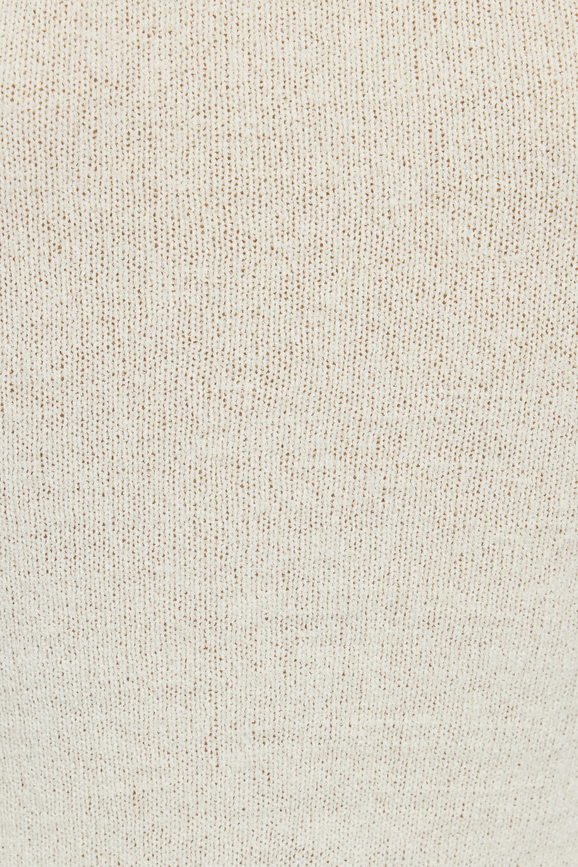 100096544_0QO_alt4_1920x2880-4