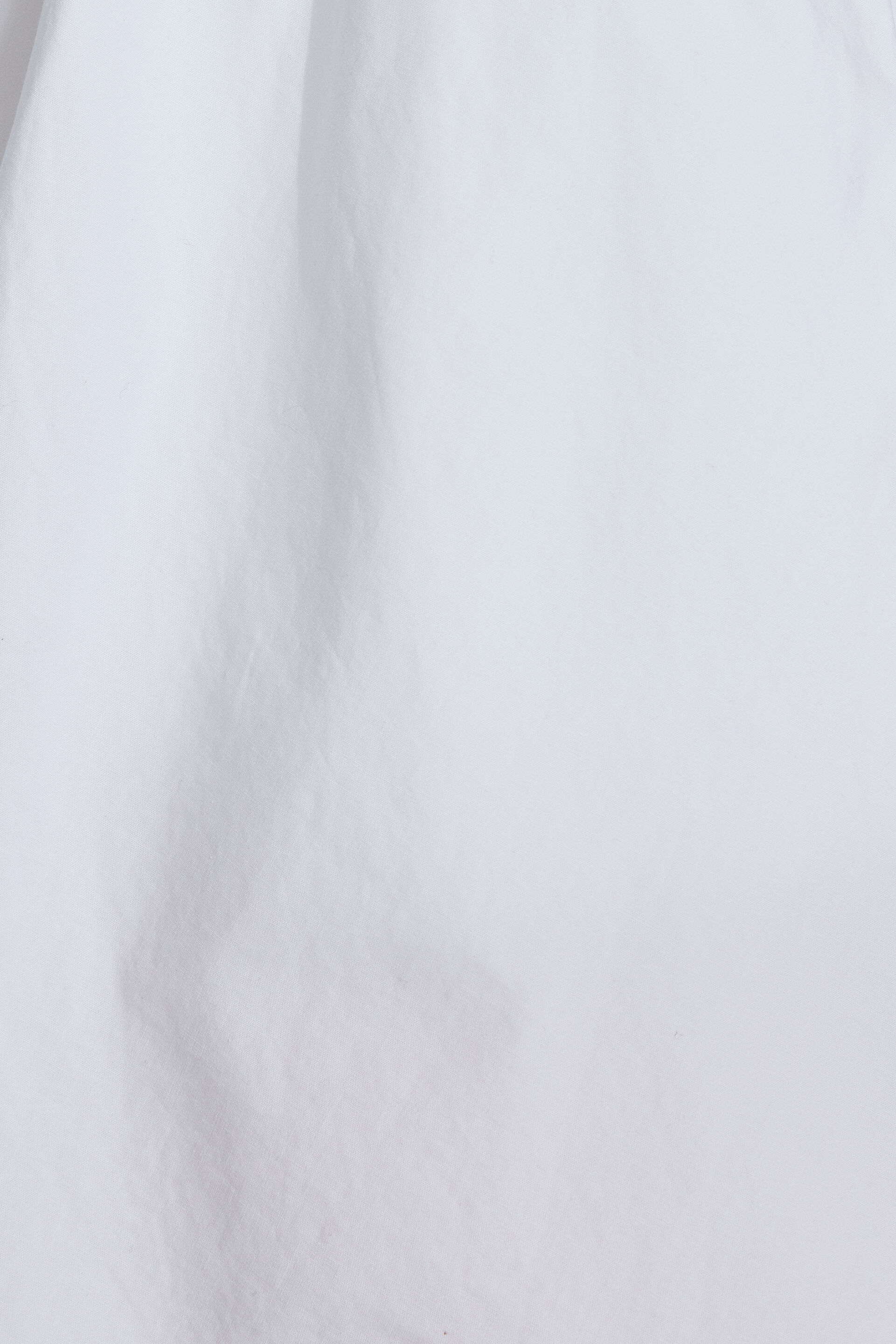 100096887_04N_alt5_1920x2880