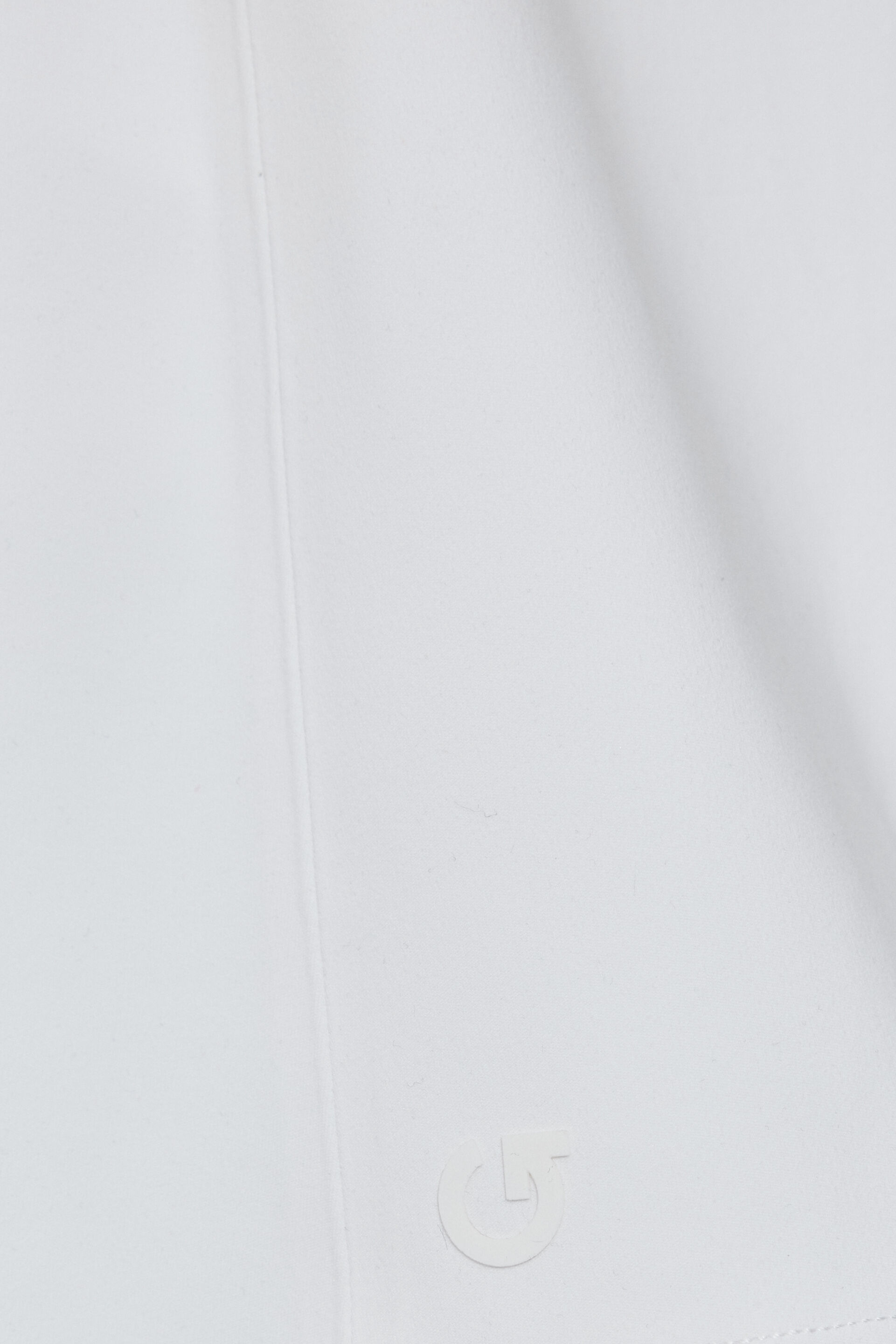 100096936_04N_alt5_1920x2880