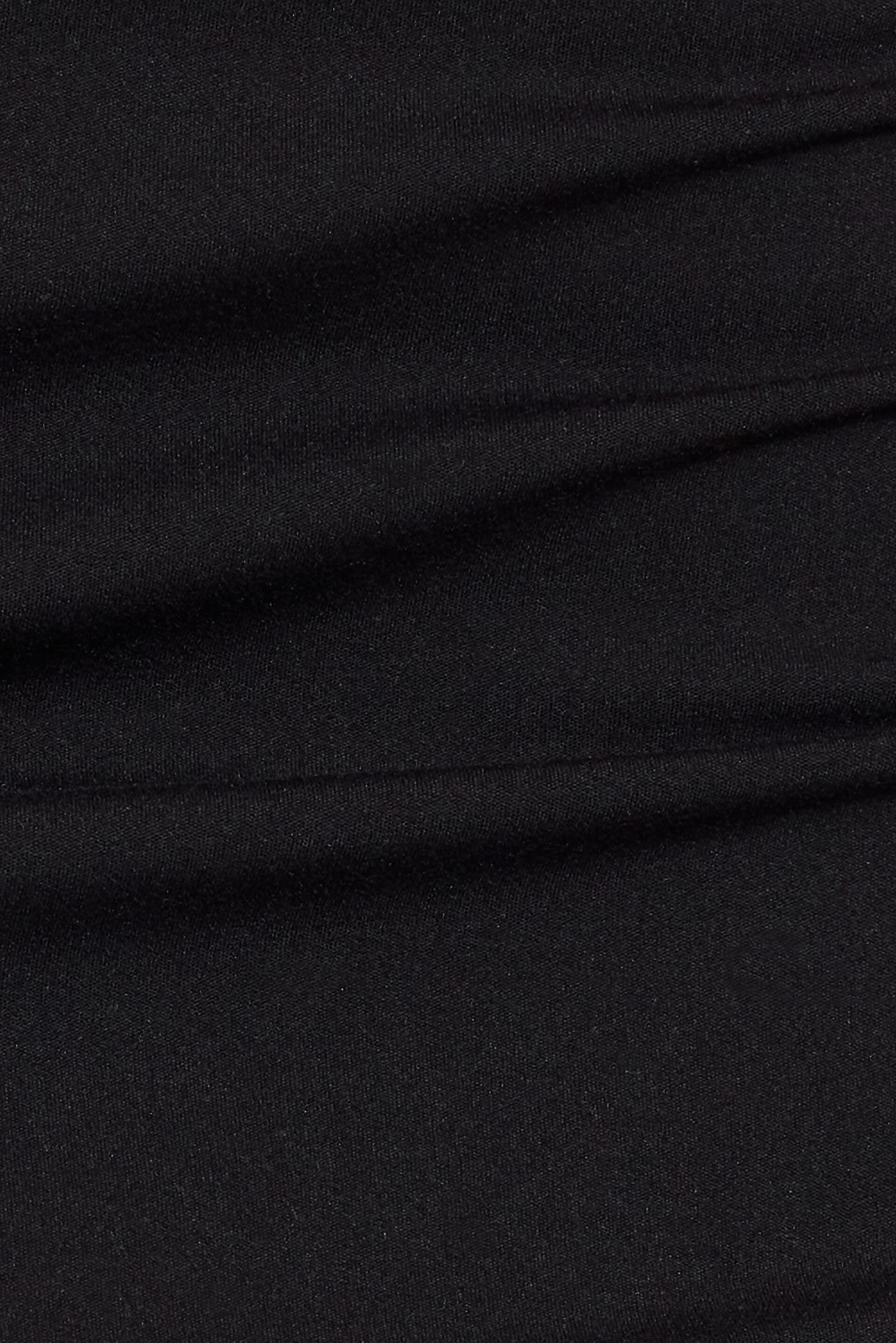 100096986_06V_alt3_1920x2880