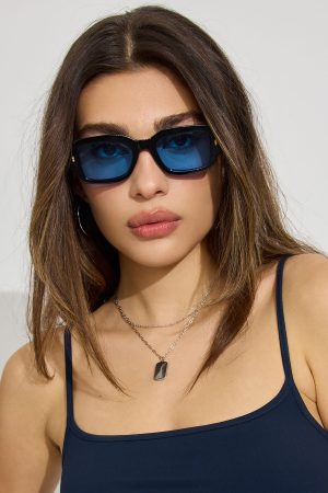 Square Thick Frame Sunnies