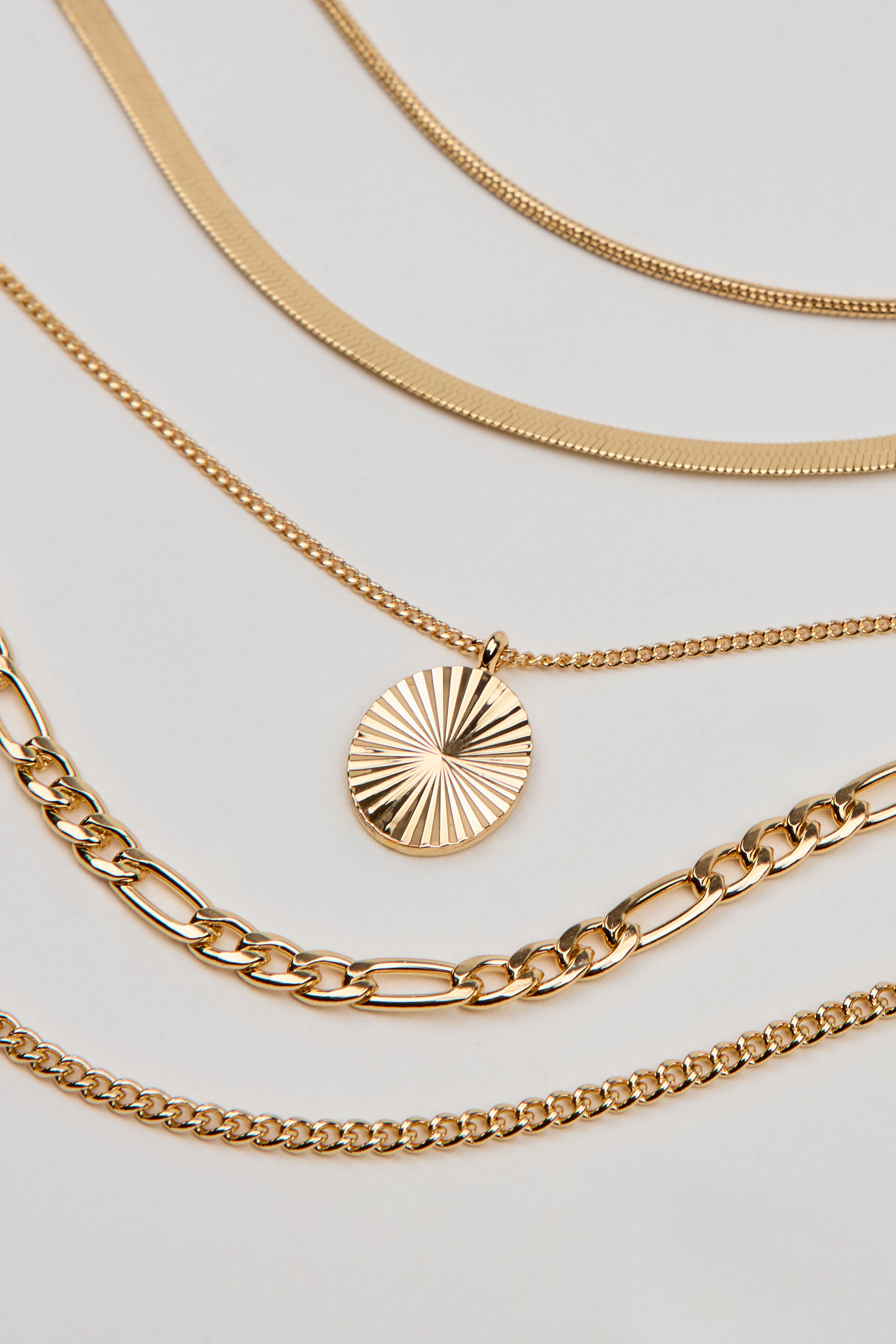 100097667_2DA_alt2_1920x2880