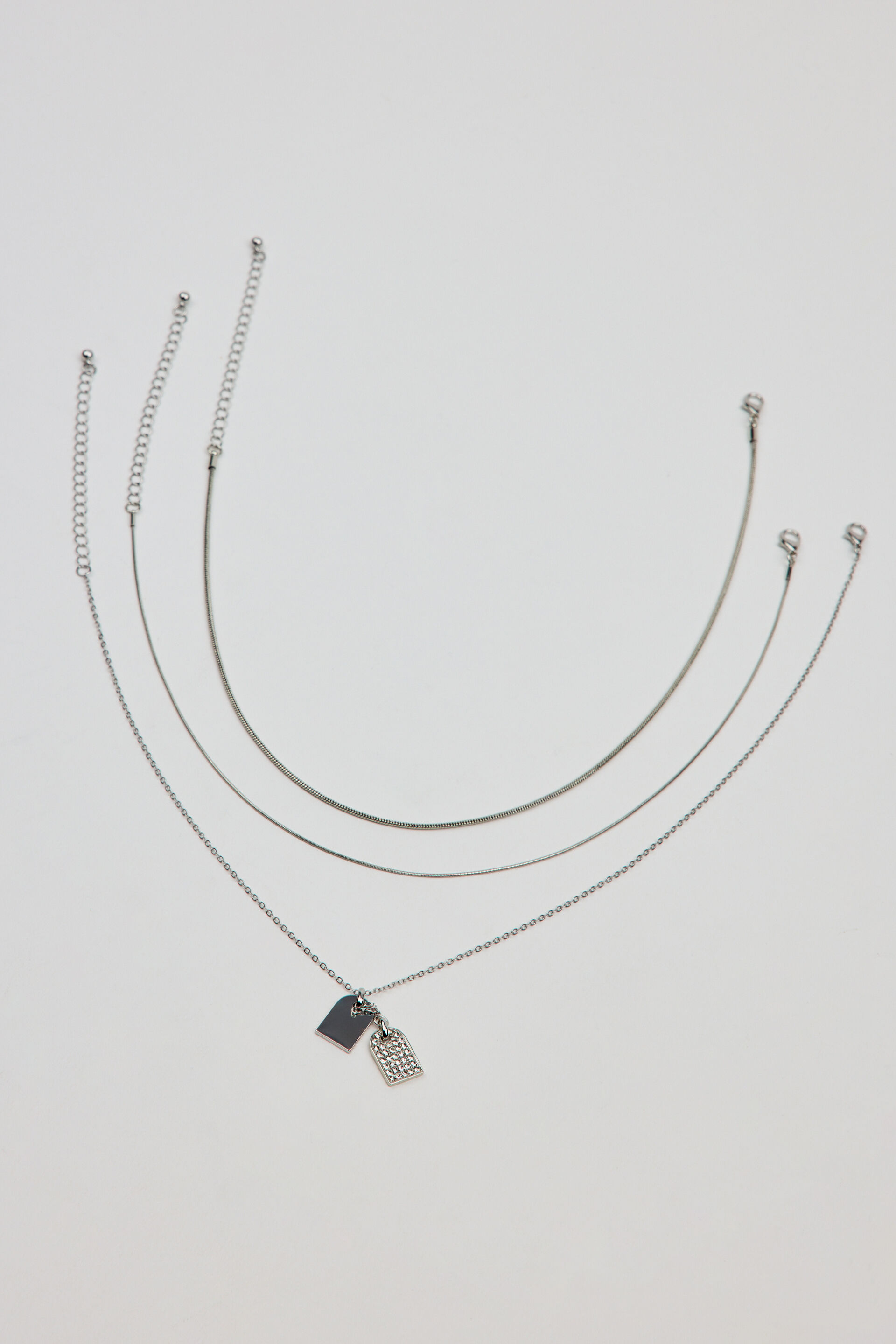 100097668_160_alt3_1920x2880