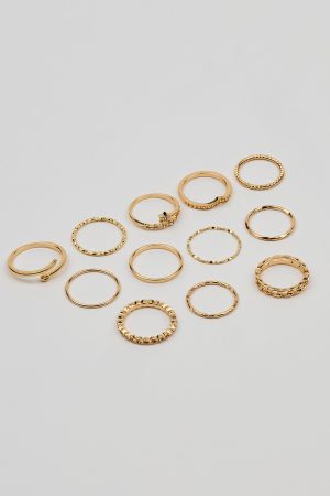 Set of 9 Star Gem Clean Rings