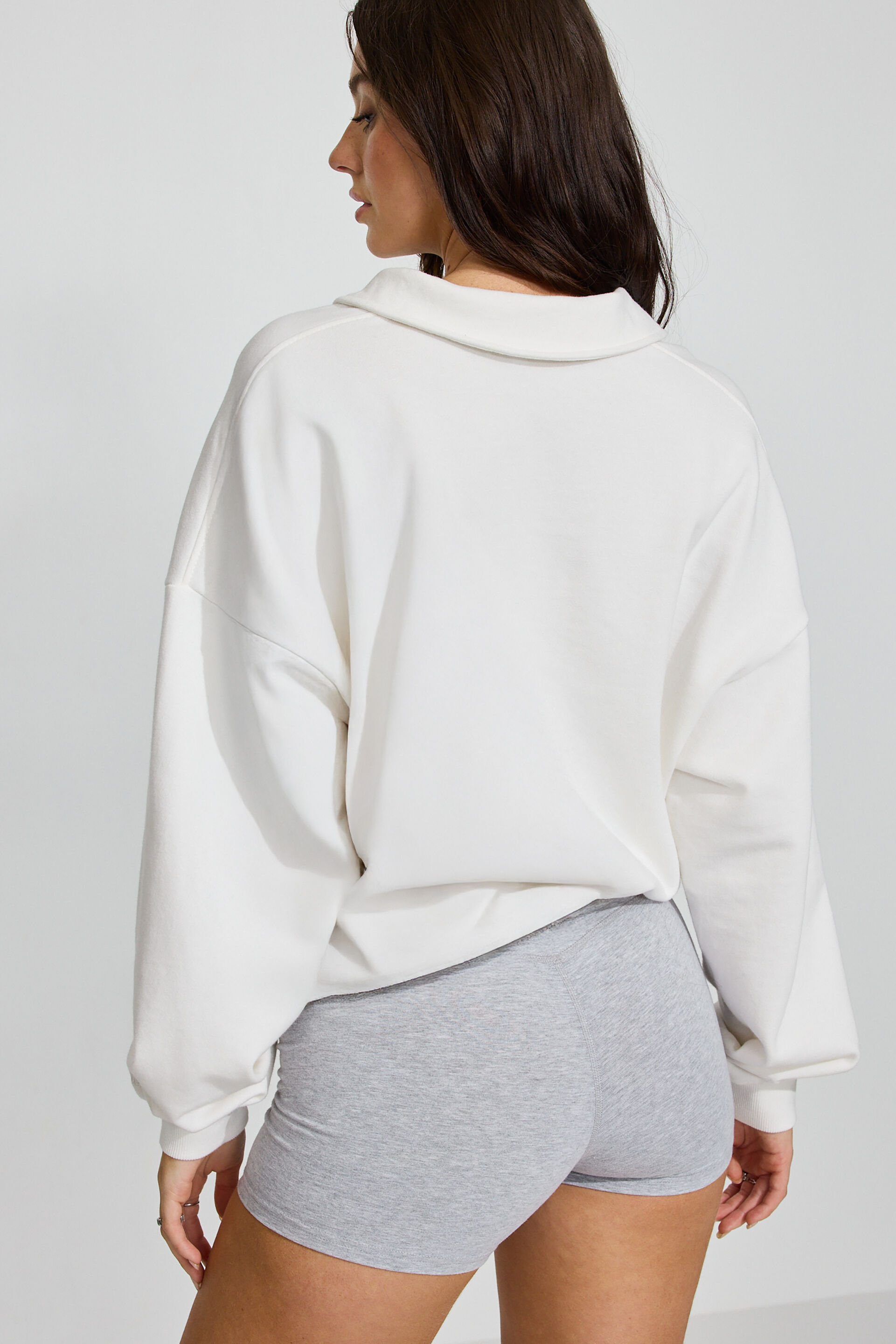 100097987_03G_alt4_1920x2880-4