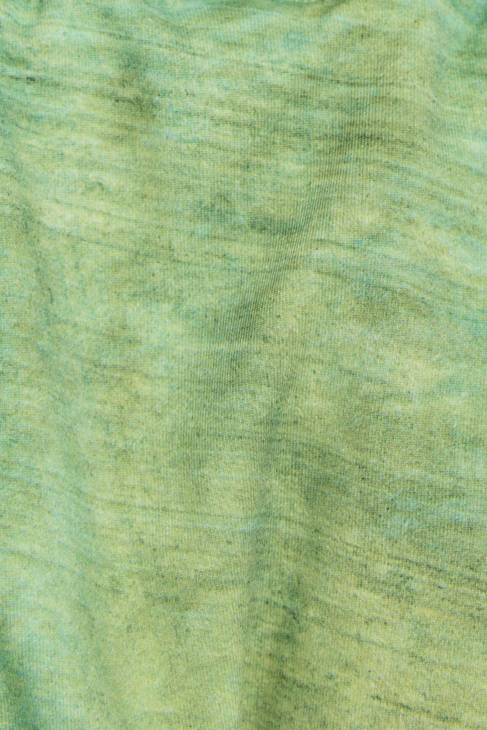 100098095_88F_alt4_1920x2880-2