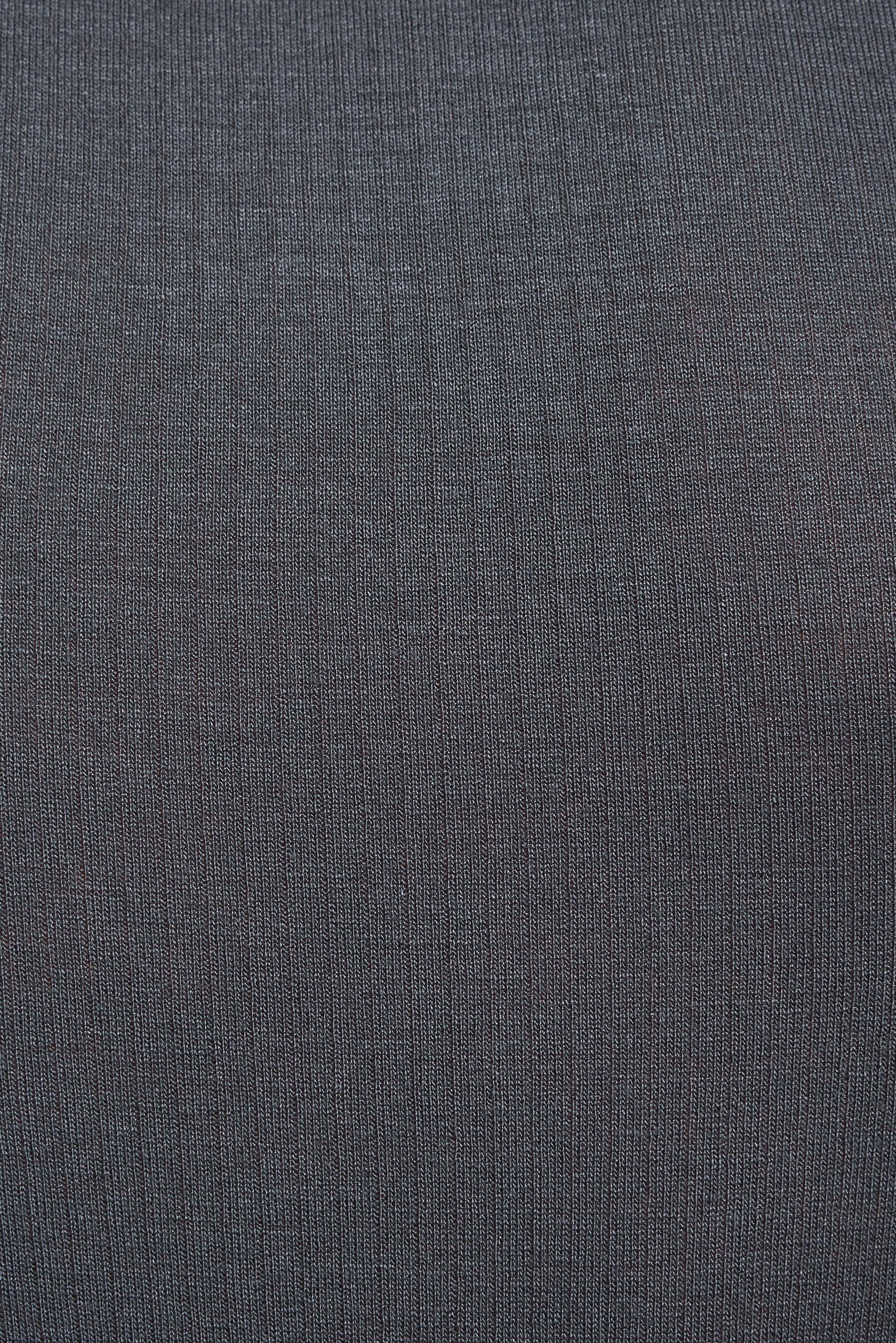 100098362_8D1_alt4_1920x2880