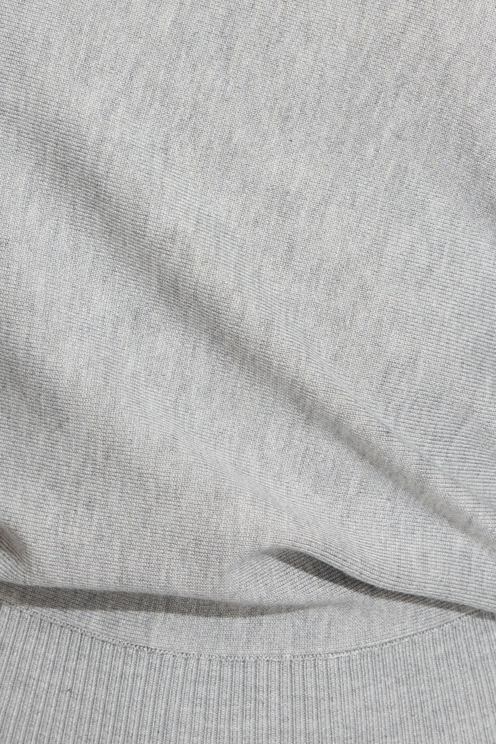 100098706_18X_alt4_1920x2880-1