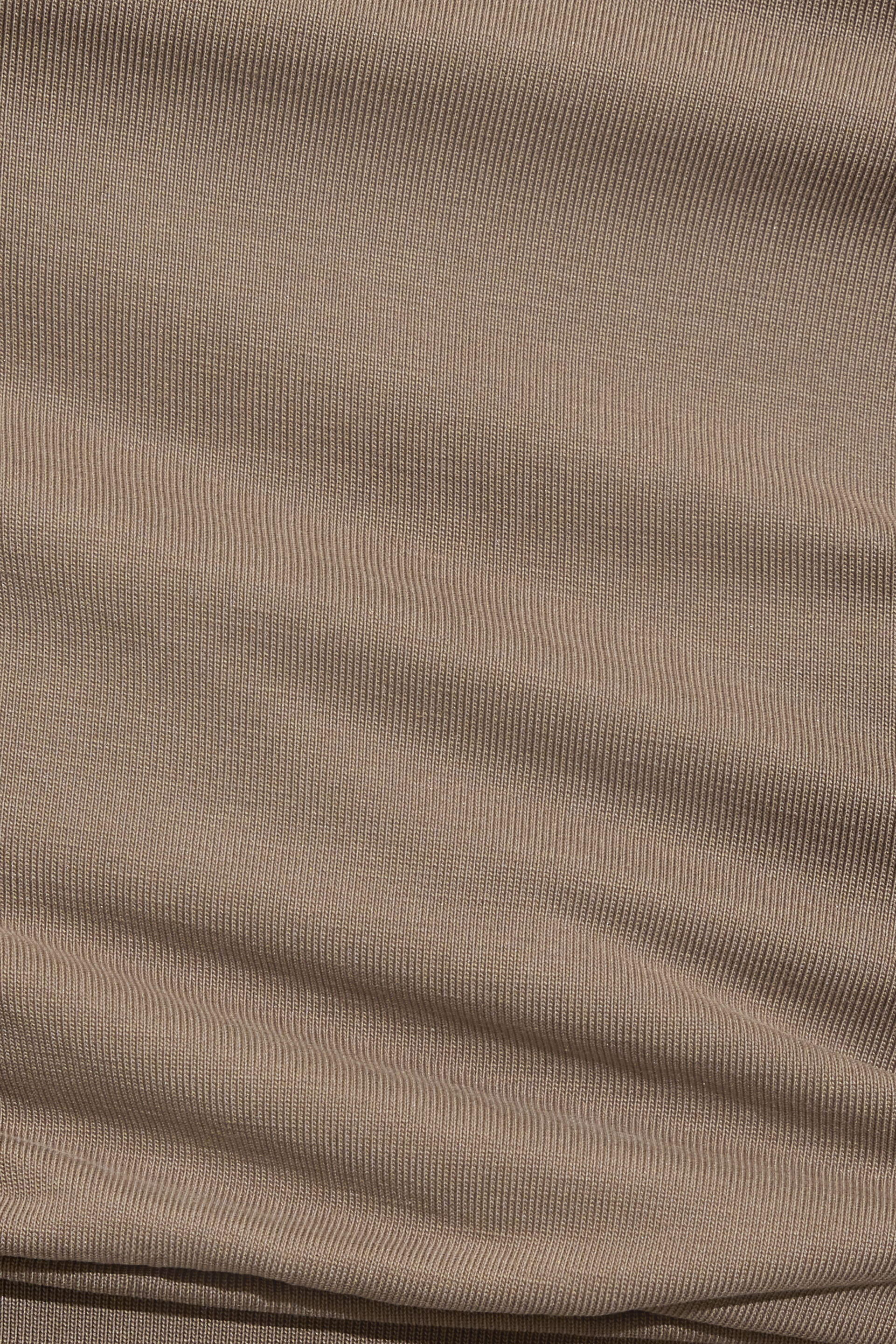 100098852_7TL_alt4_1920x2880-7