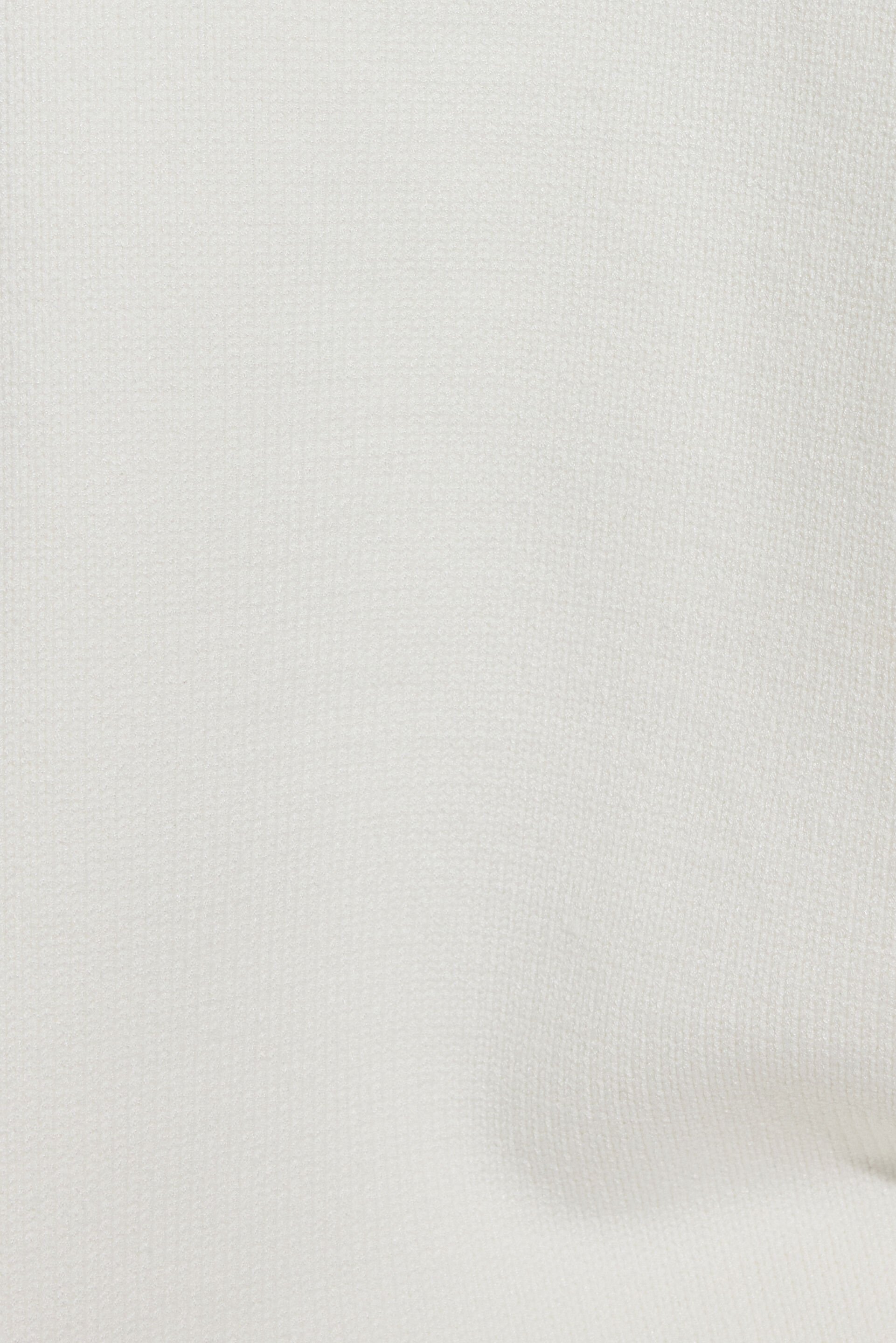 100098855_03G_alt4_1920x2880-5