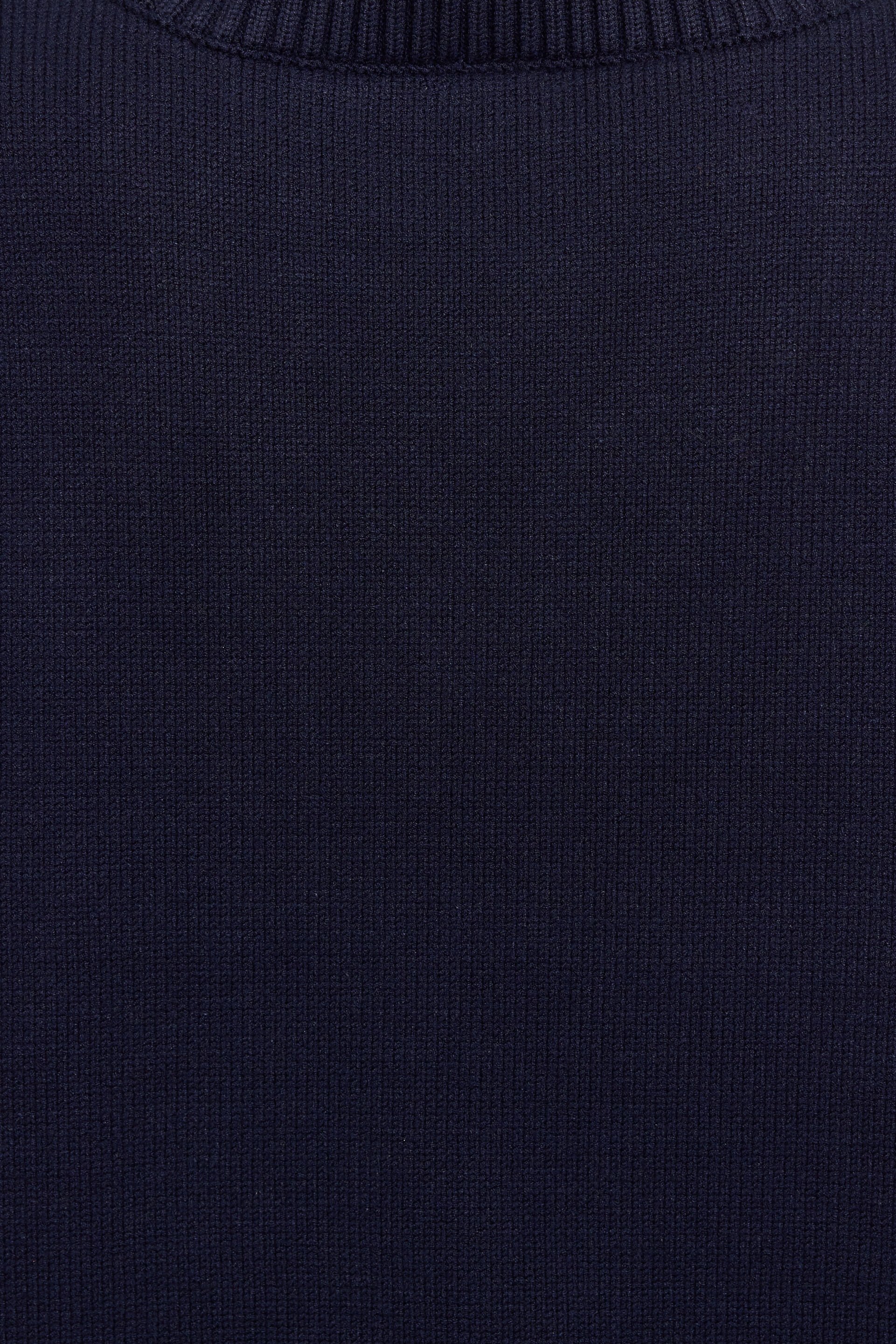 100098855_06G_alt3_1920x2880-5