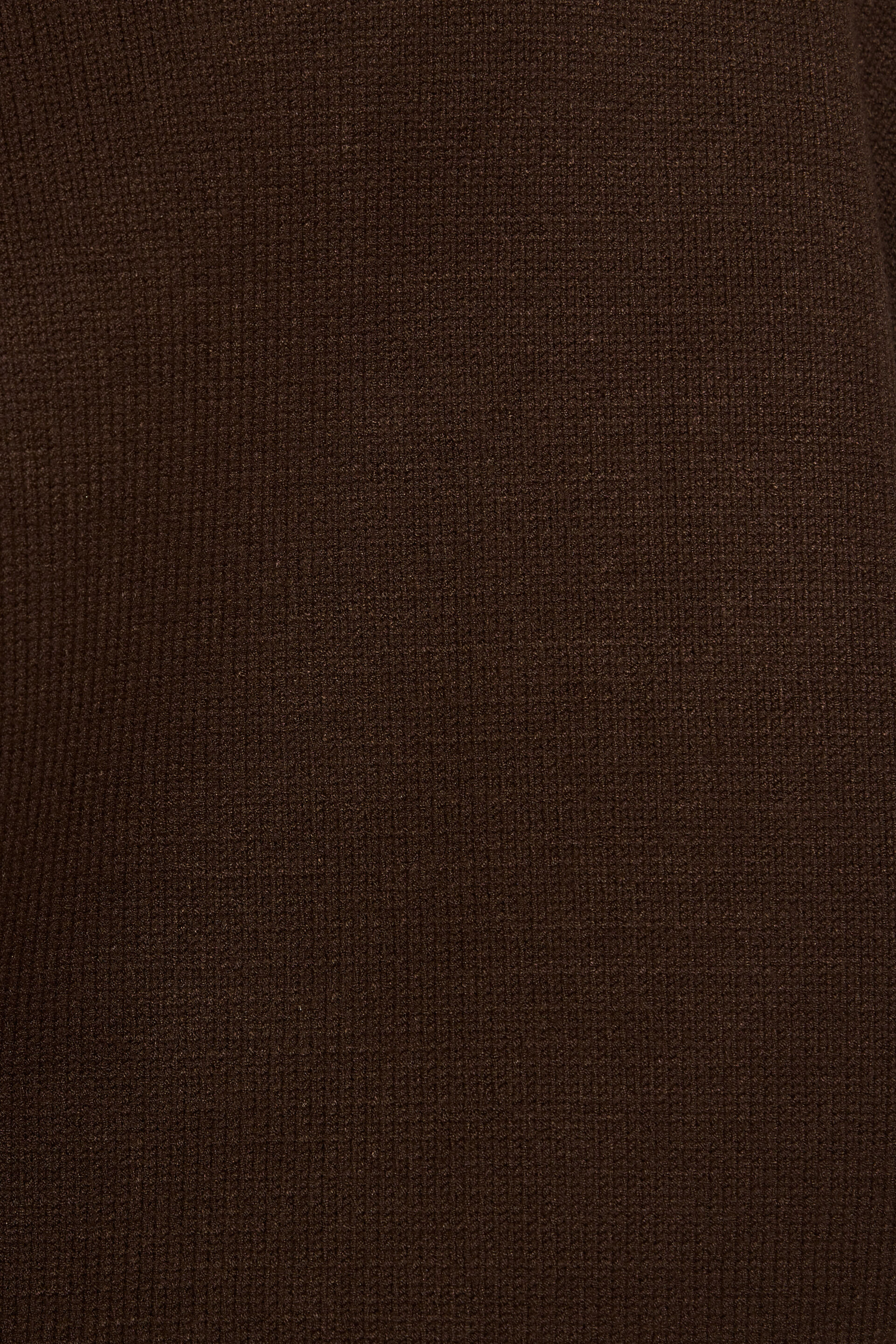 100098855_4DD_alt4_1920x2880-1