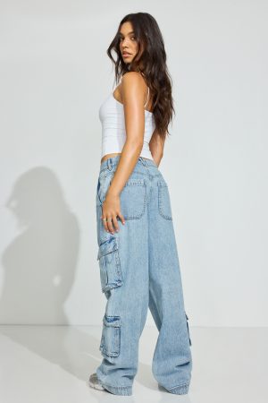 Low Rise Baggy Cargo Jeans