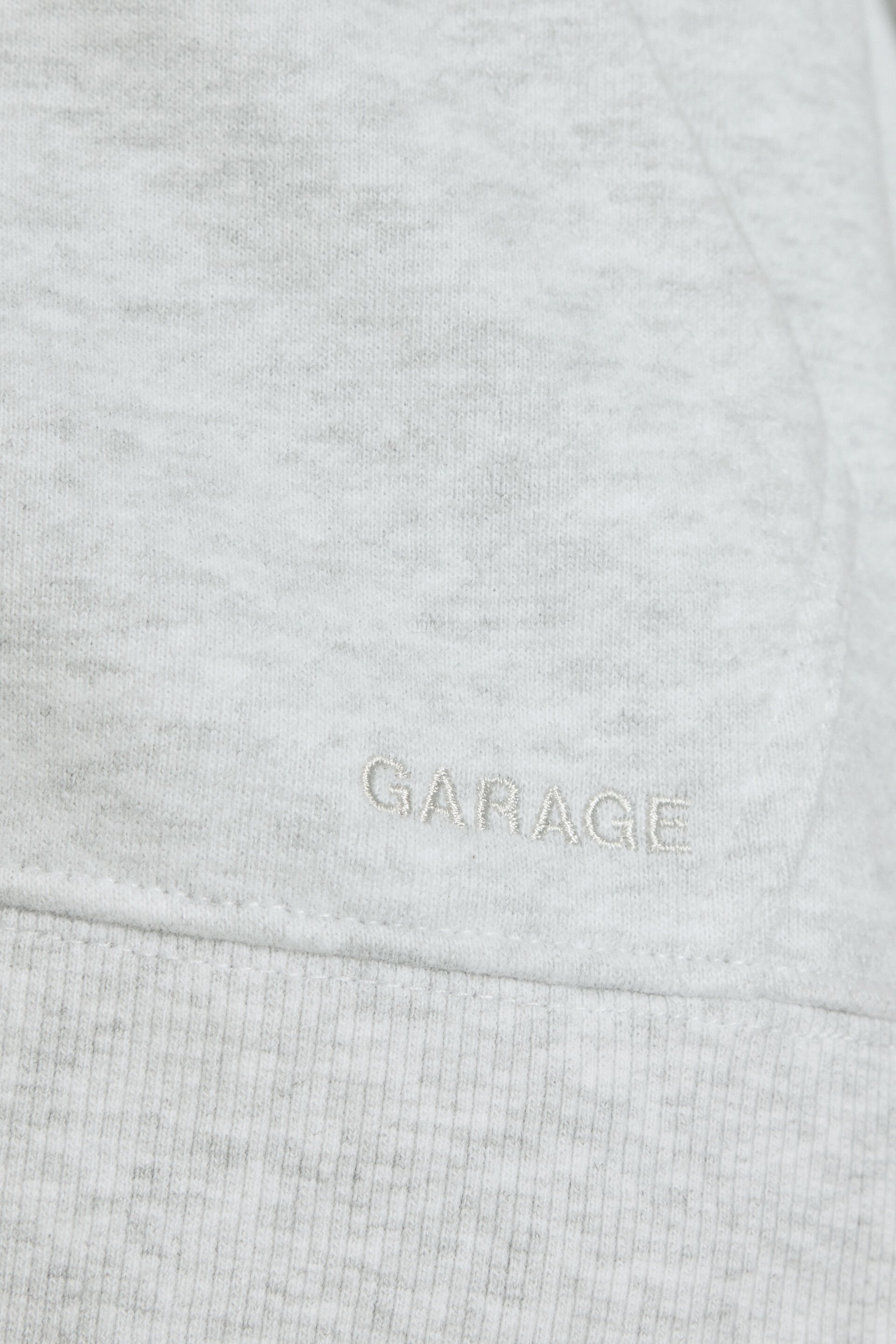 100099416_18X_alt5_1920x2880-6