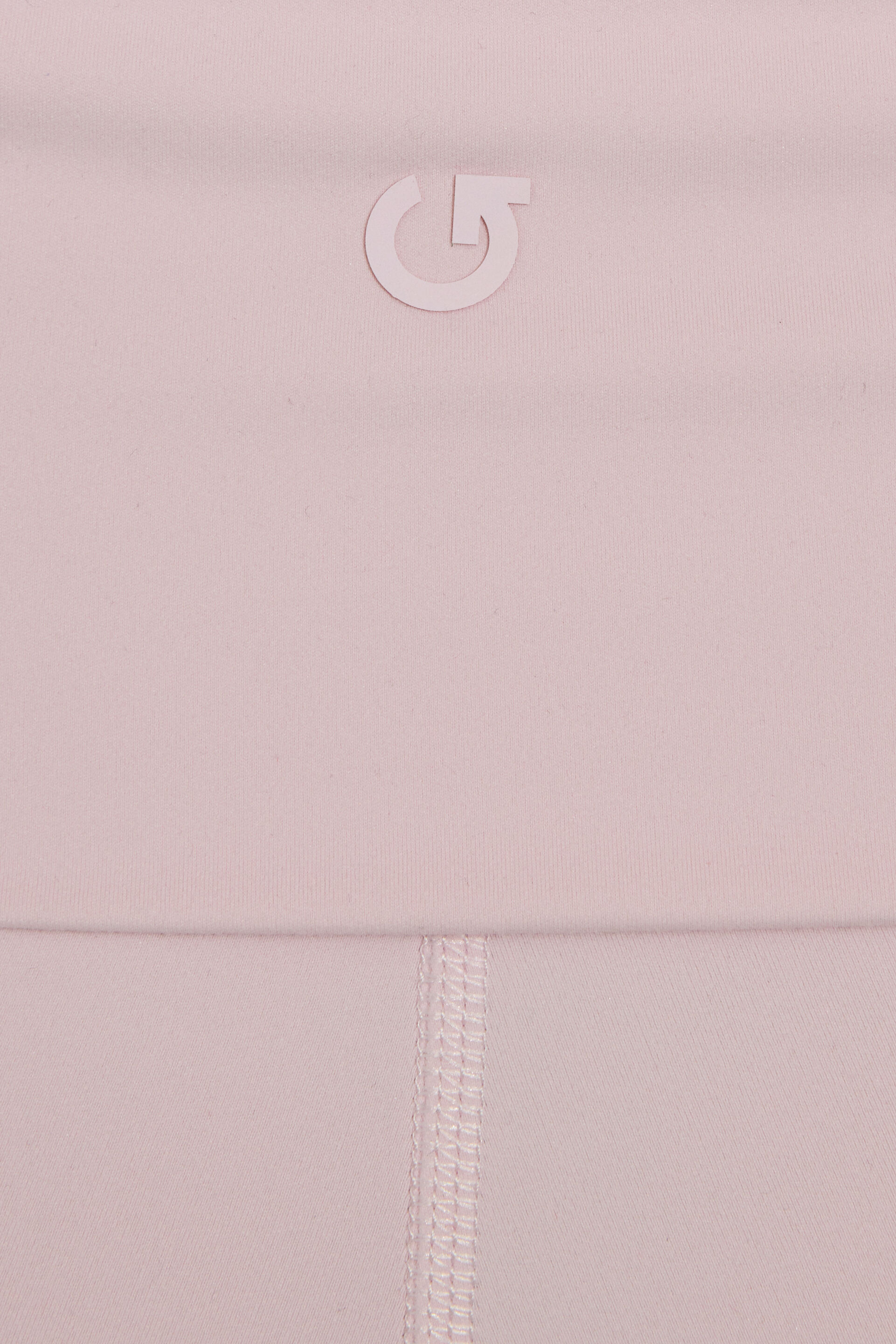 100099440_01K_alt3_1920x2880-12