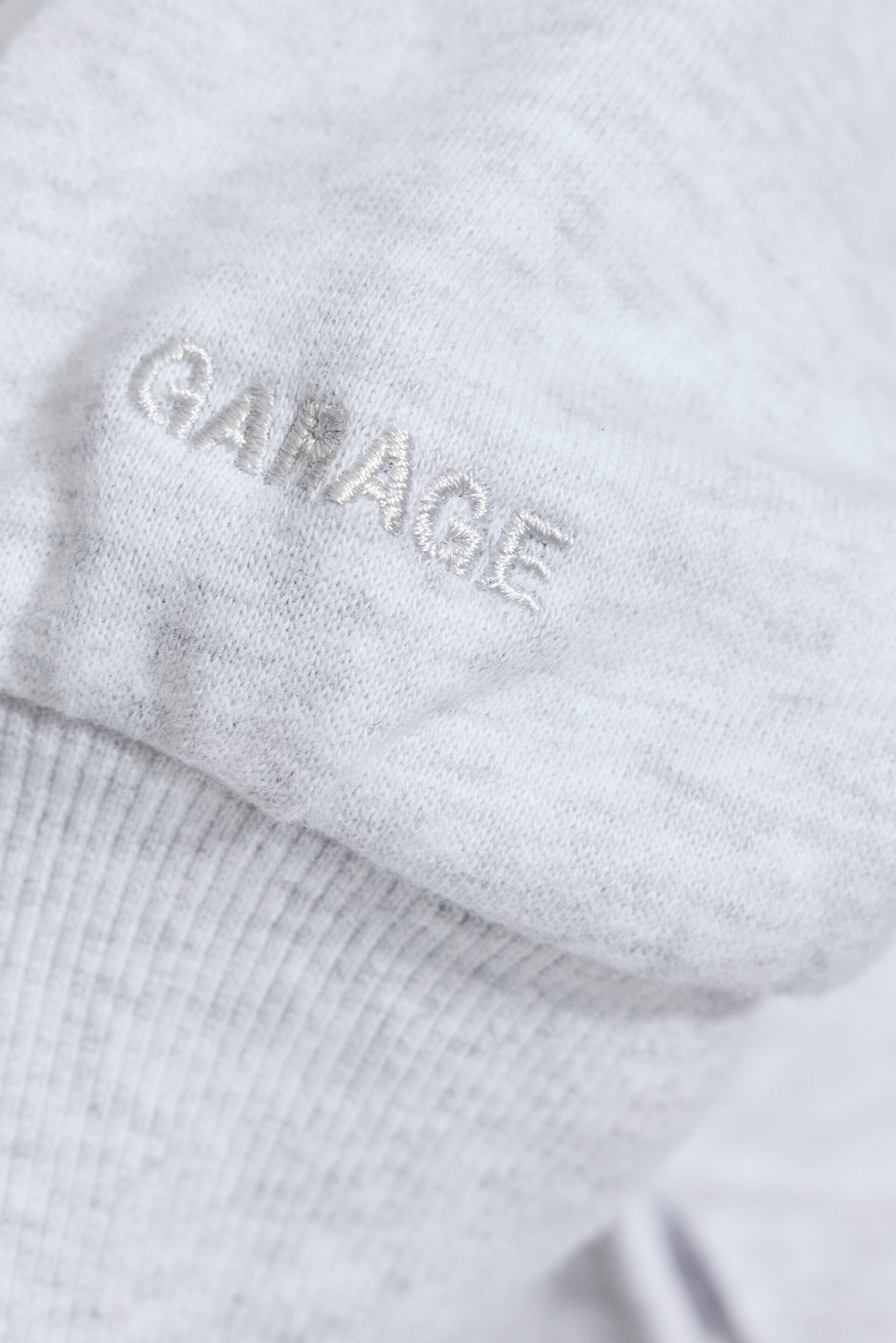 100099806_18X_alt4_1920x2880-5