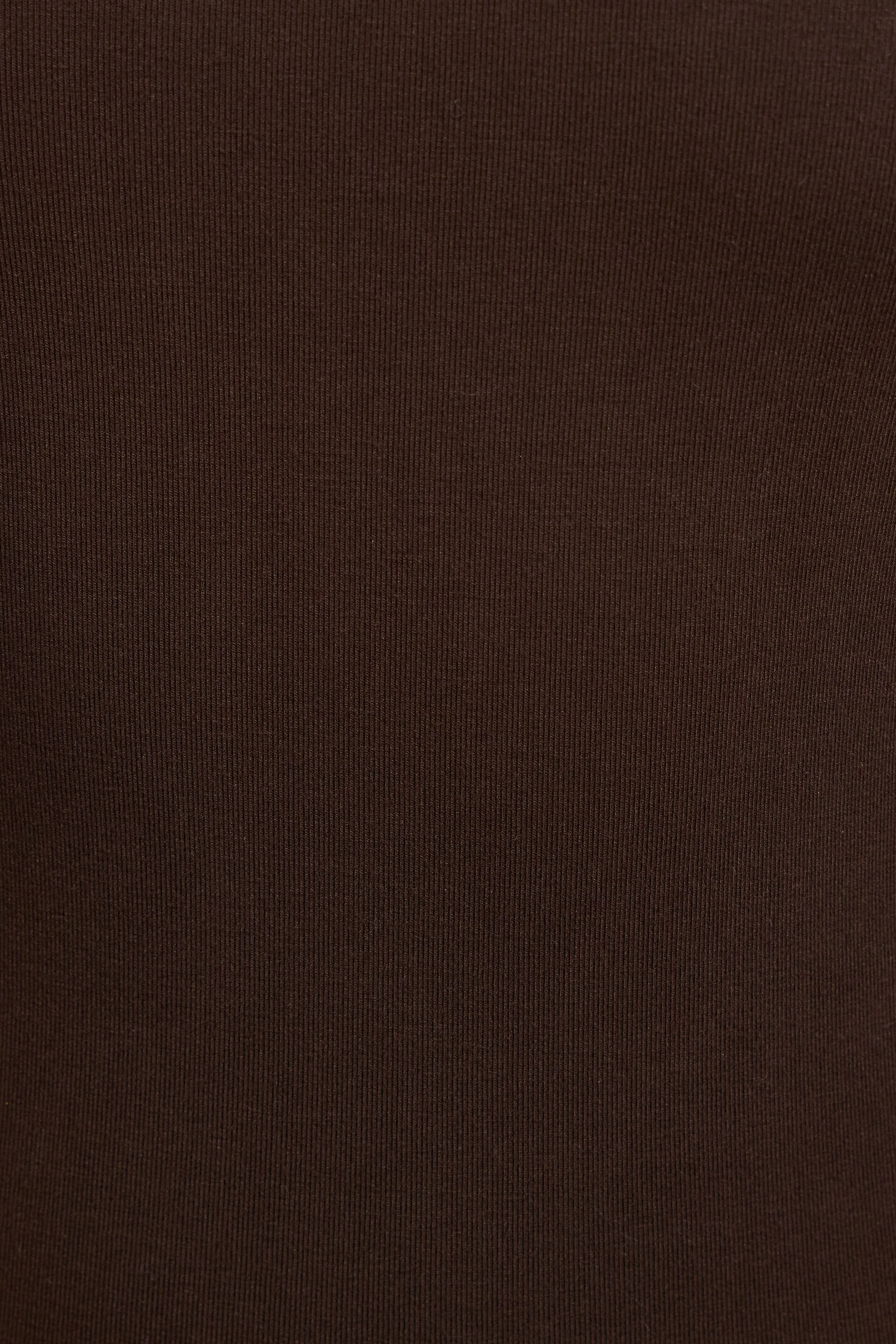 100099840_4DD_alt3_1920x2880-3