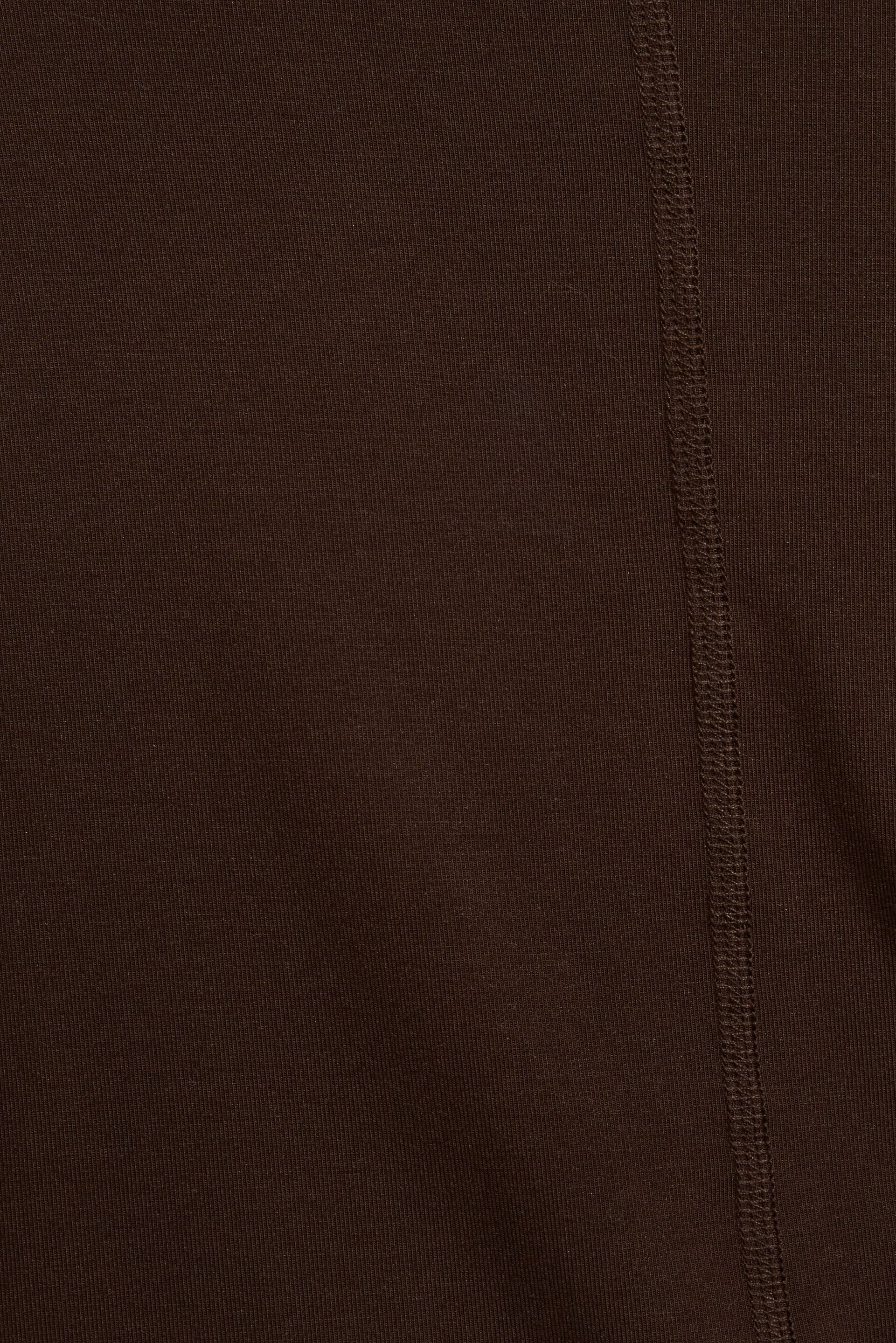 100099907_4DD_alt4_1920x2880-3