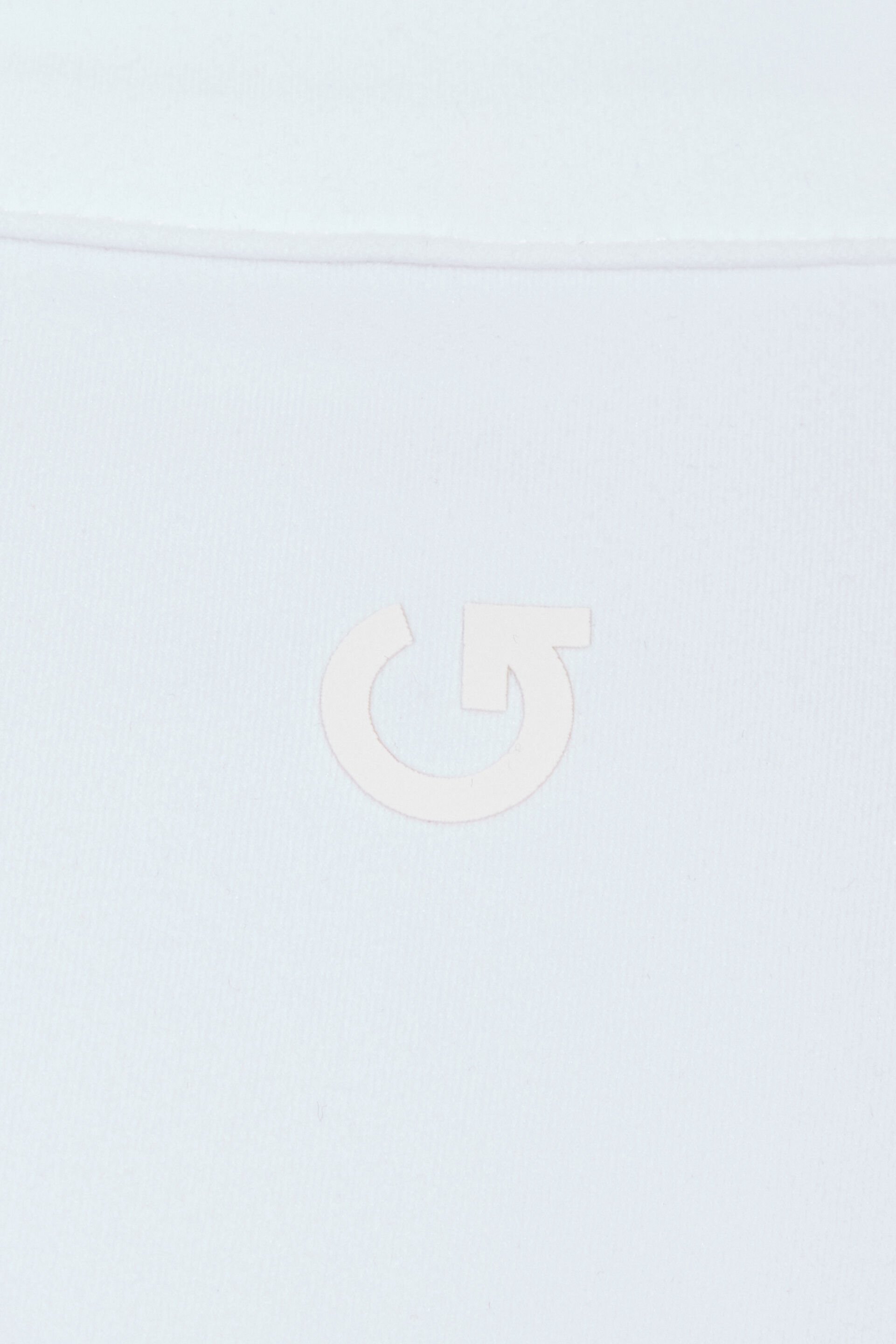 100100044_04N_alt4_1920x2880-7