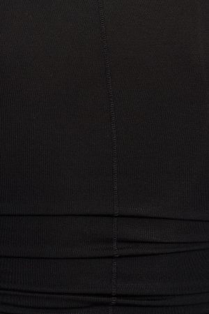 Smooth Scoop Neck Long Sleeve Top