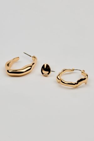 3 Pack of Wavy Studs and Hoop Earrings